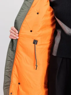 Alpha Industries Damen Winterjacke in grau