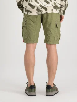 Alpha Industries Herren Cargo-Shorts in oliv