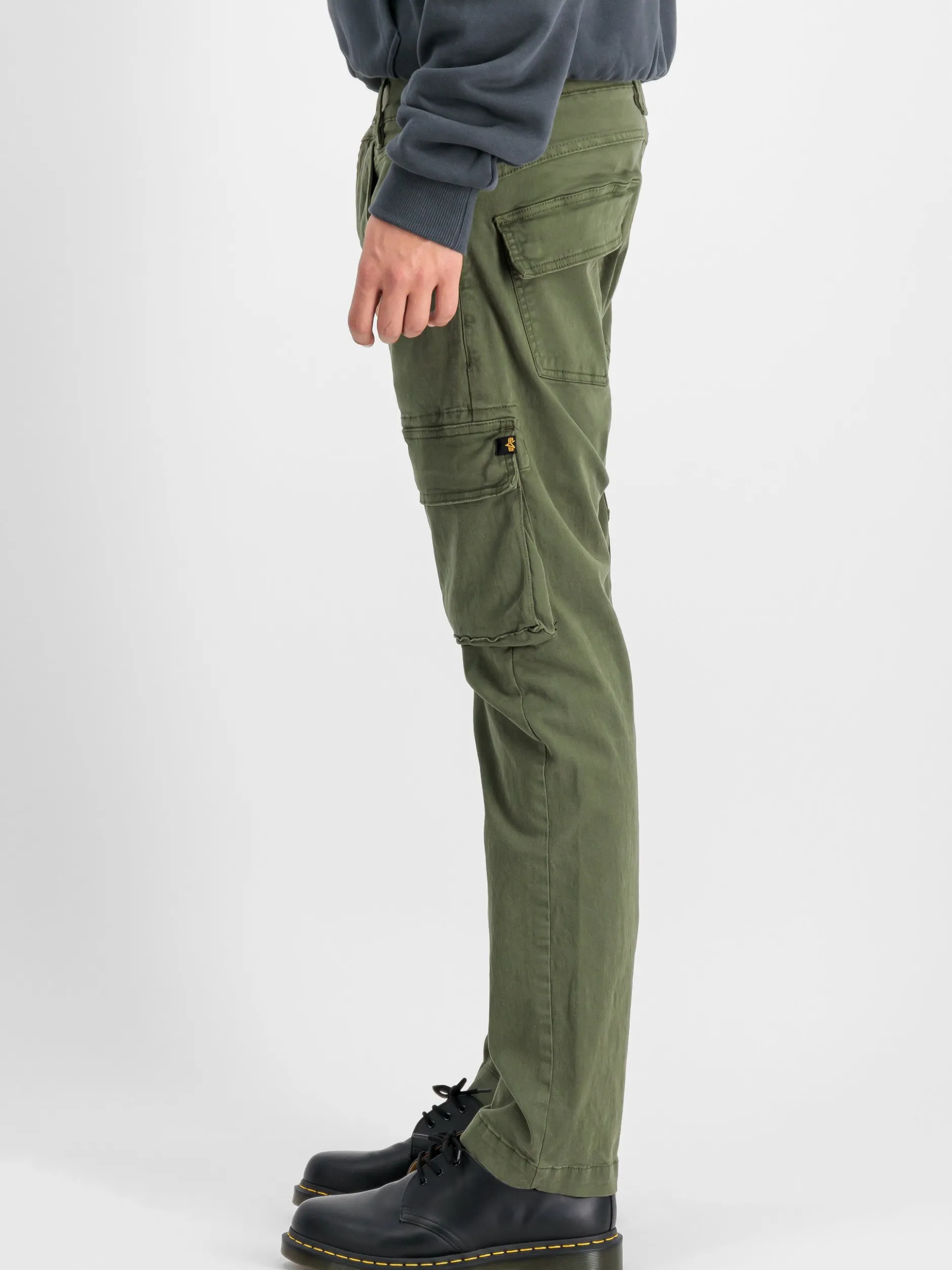Alpha Industries Herren Hose in oliv