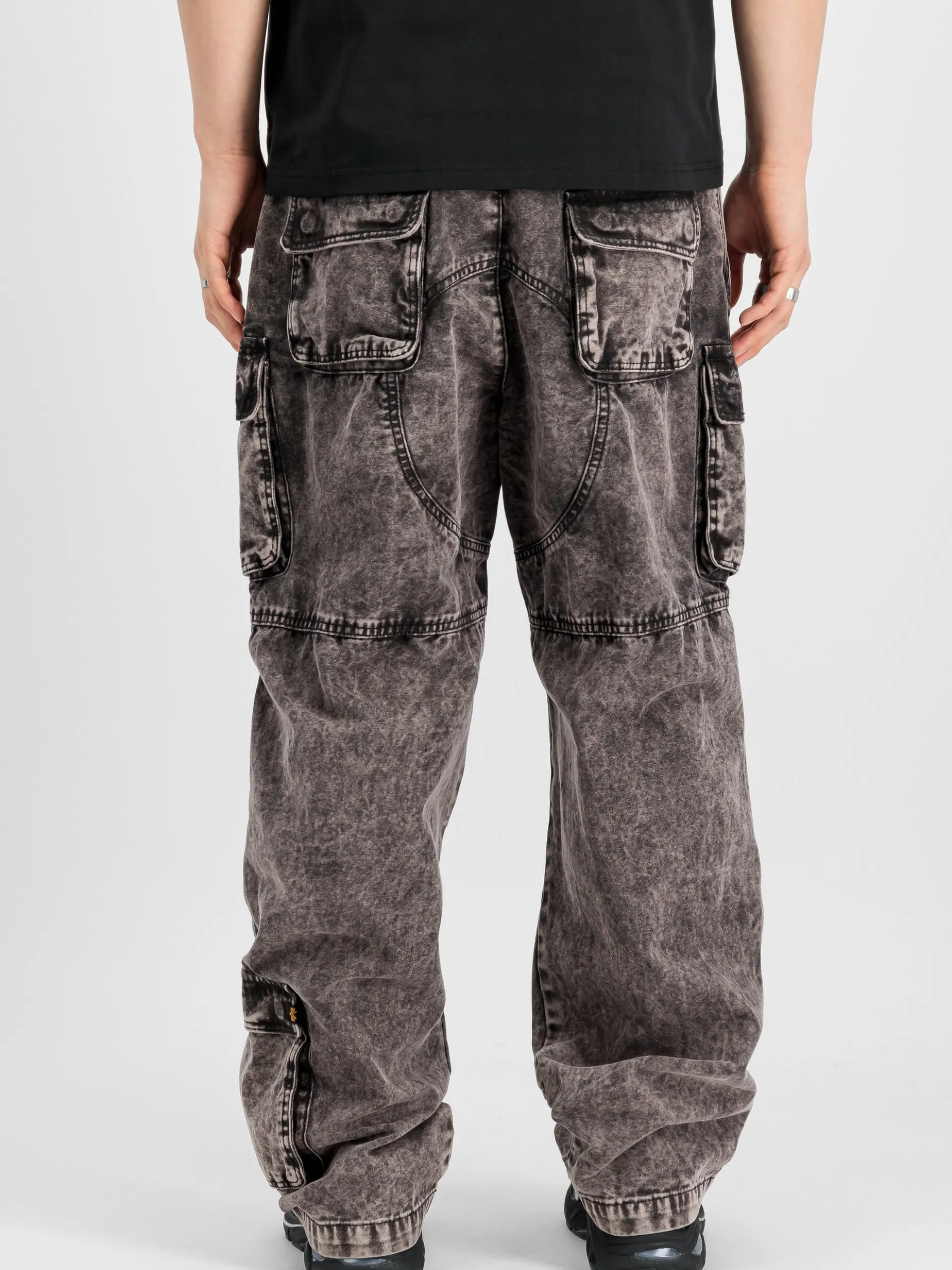Alpha Industries Herren Hose in schwarz