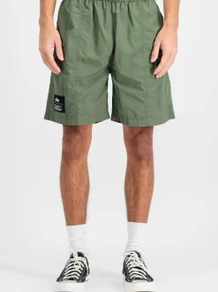 Alpha Industries Herren Kurze Hose in grün
