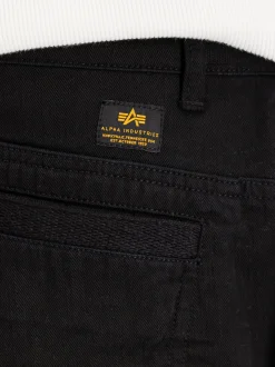 Alpha Industries Herren Shorts in schwarz
