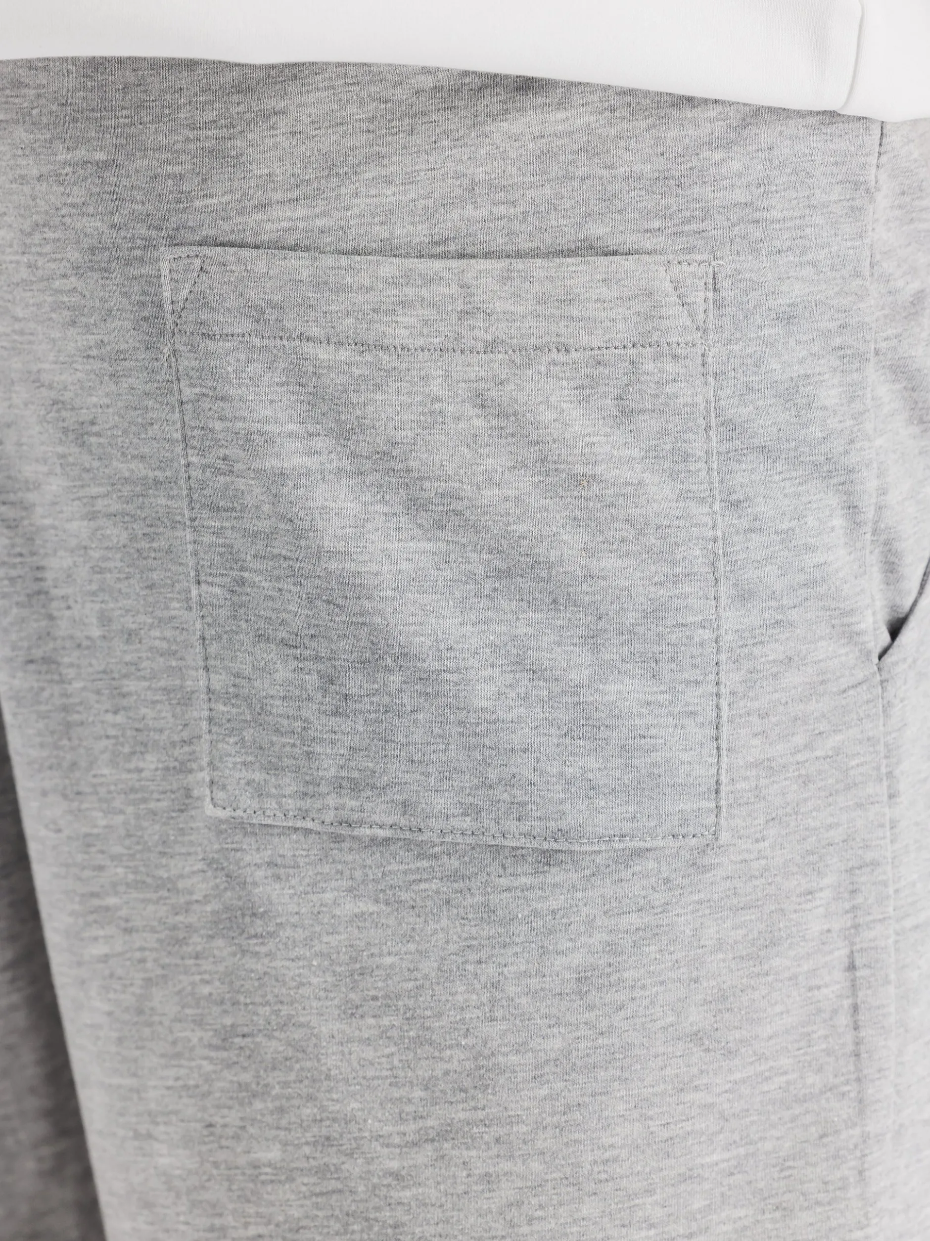 Alpha Industries Herren Sweatshorts in grau