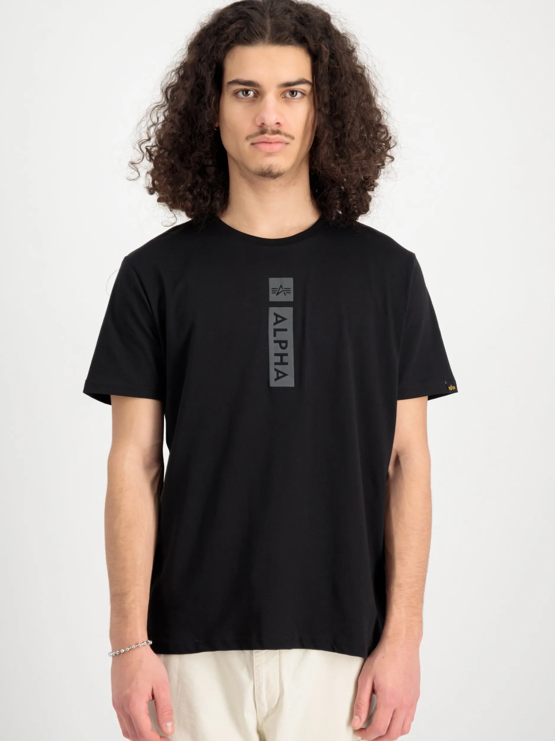 Alpha Industries Herren T-Shirt in schwarz