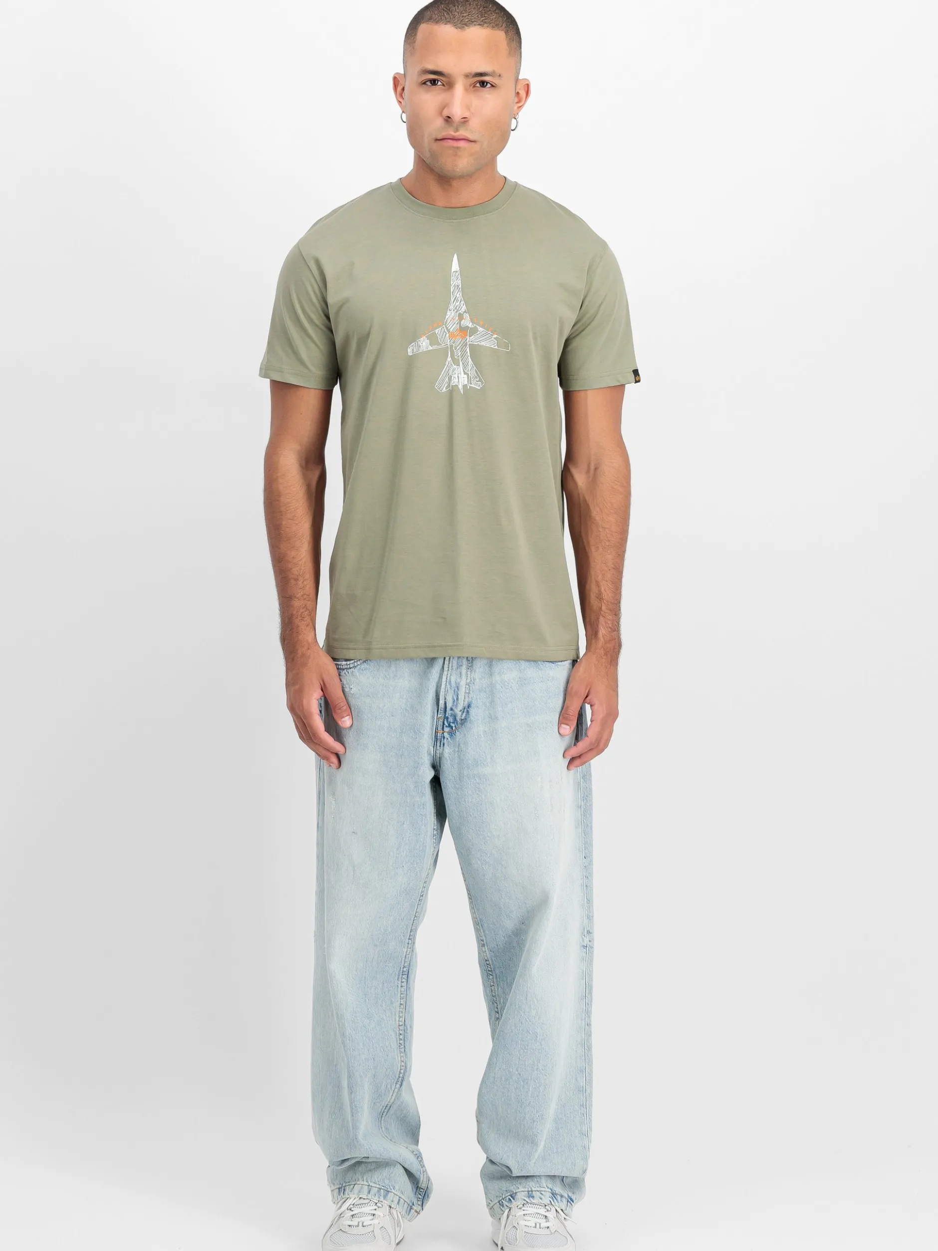 Alpha Industries Herren T-Shirt in oliv