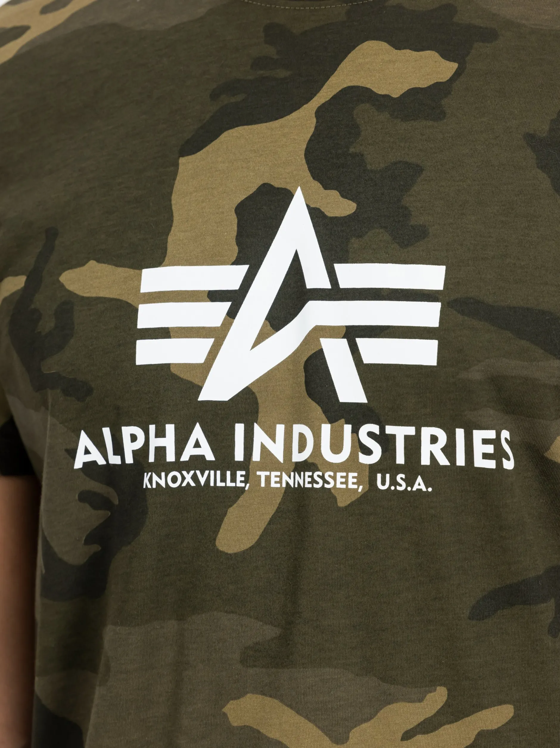 Alpha Industries Herren T-Shirt in oliv