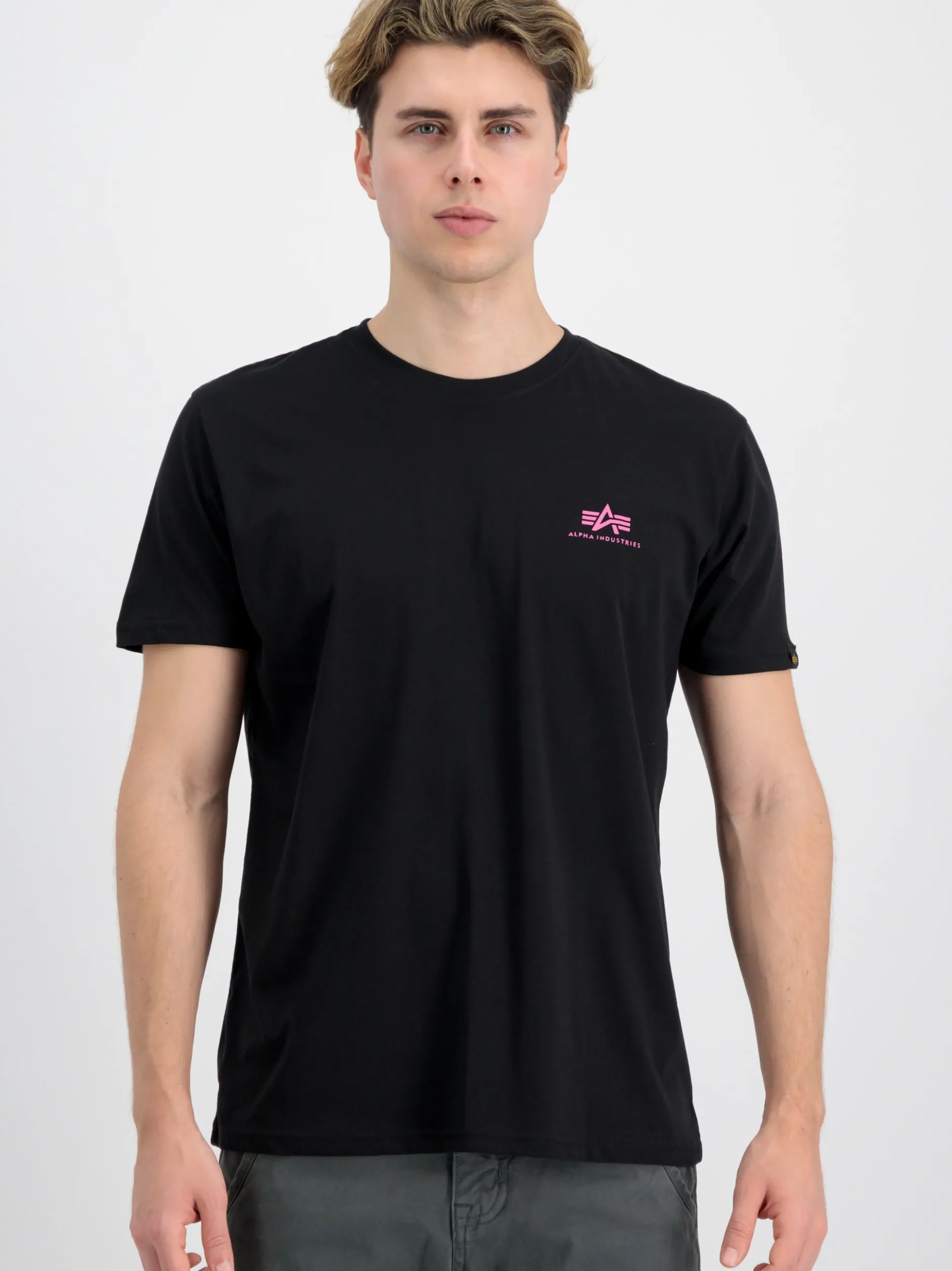 Alpha Industries Herren T-Shirt in schwarz