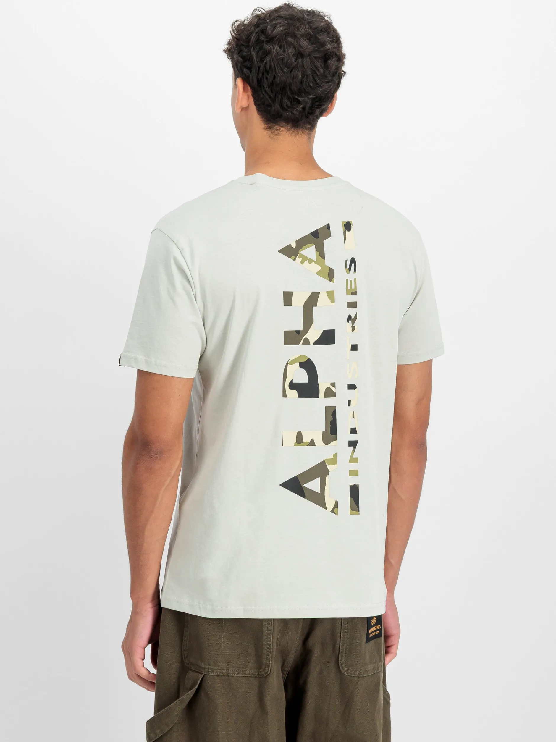 Alpha Industries Herren T-Shirt in grau