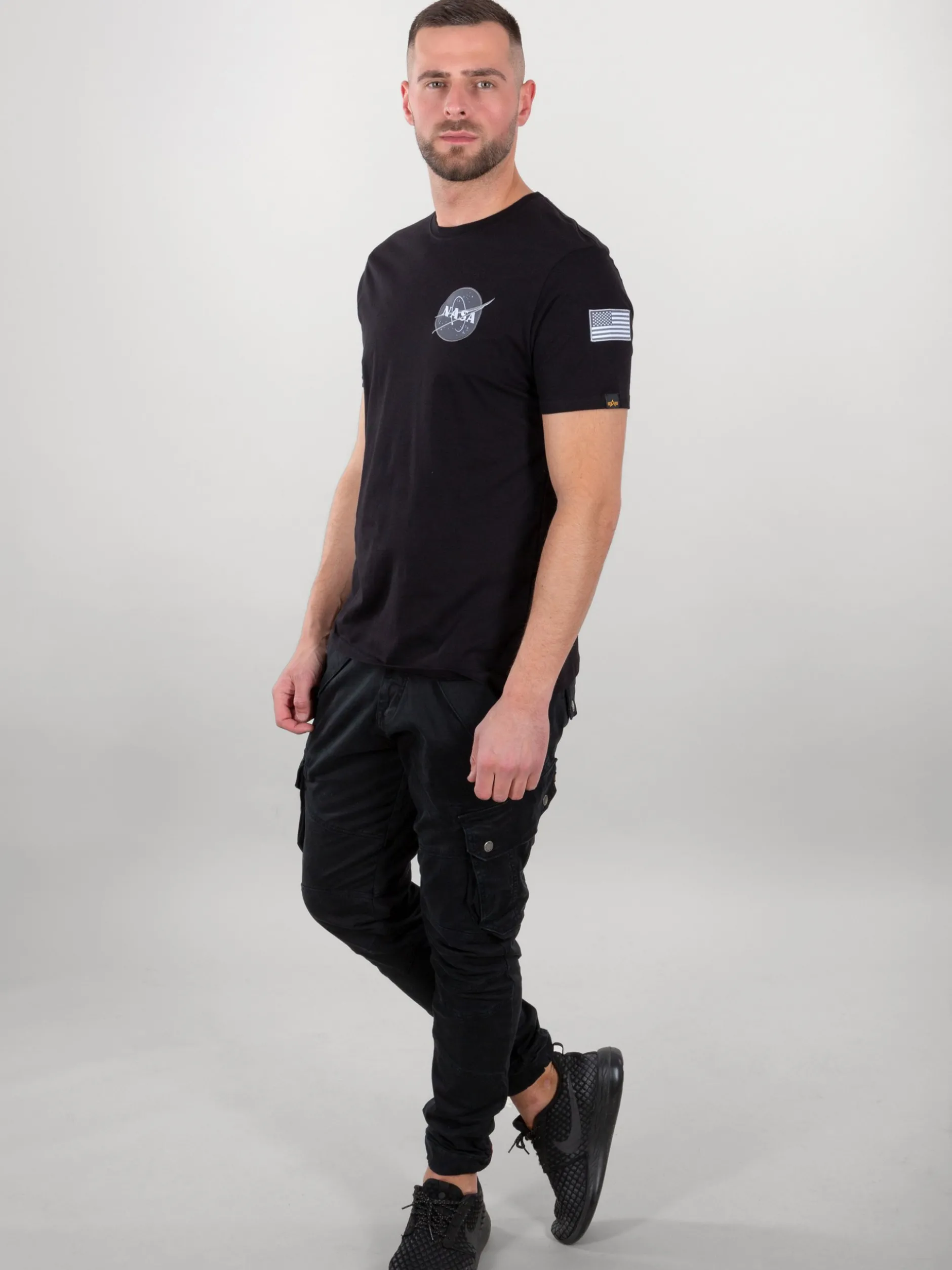 Alpha Industries Herren T-Shirt in schwarz