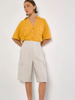 Apricot Damen Bermudas in sand - Länge: knielang