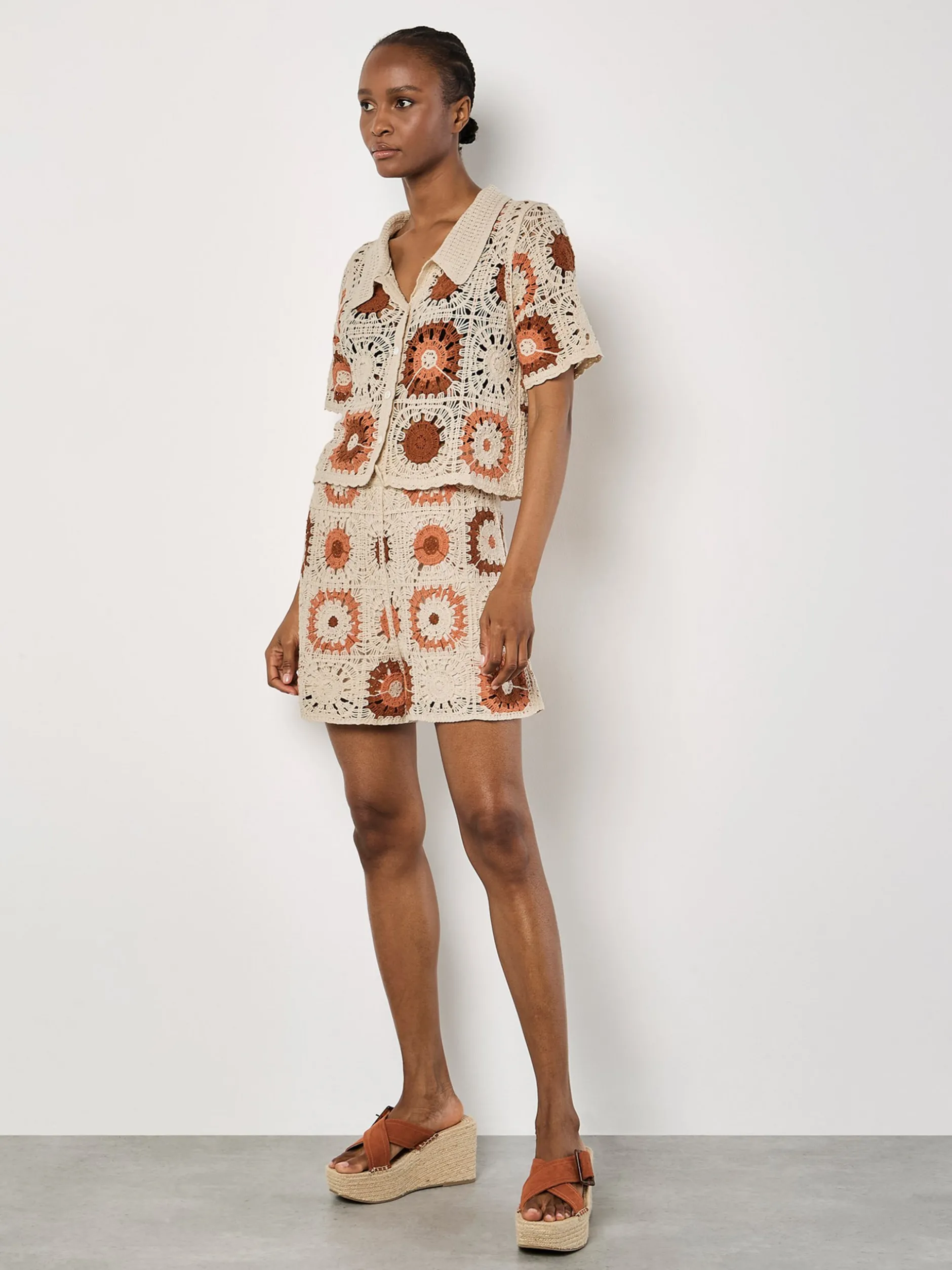 Apricot Damen Bluse in beige - Ärmel: kurzarm