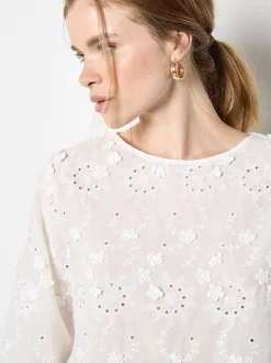 Apricot Damen Bluse in weiß - Ausschnitt: Rundhals