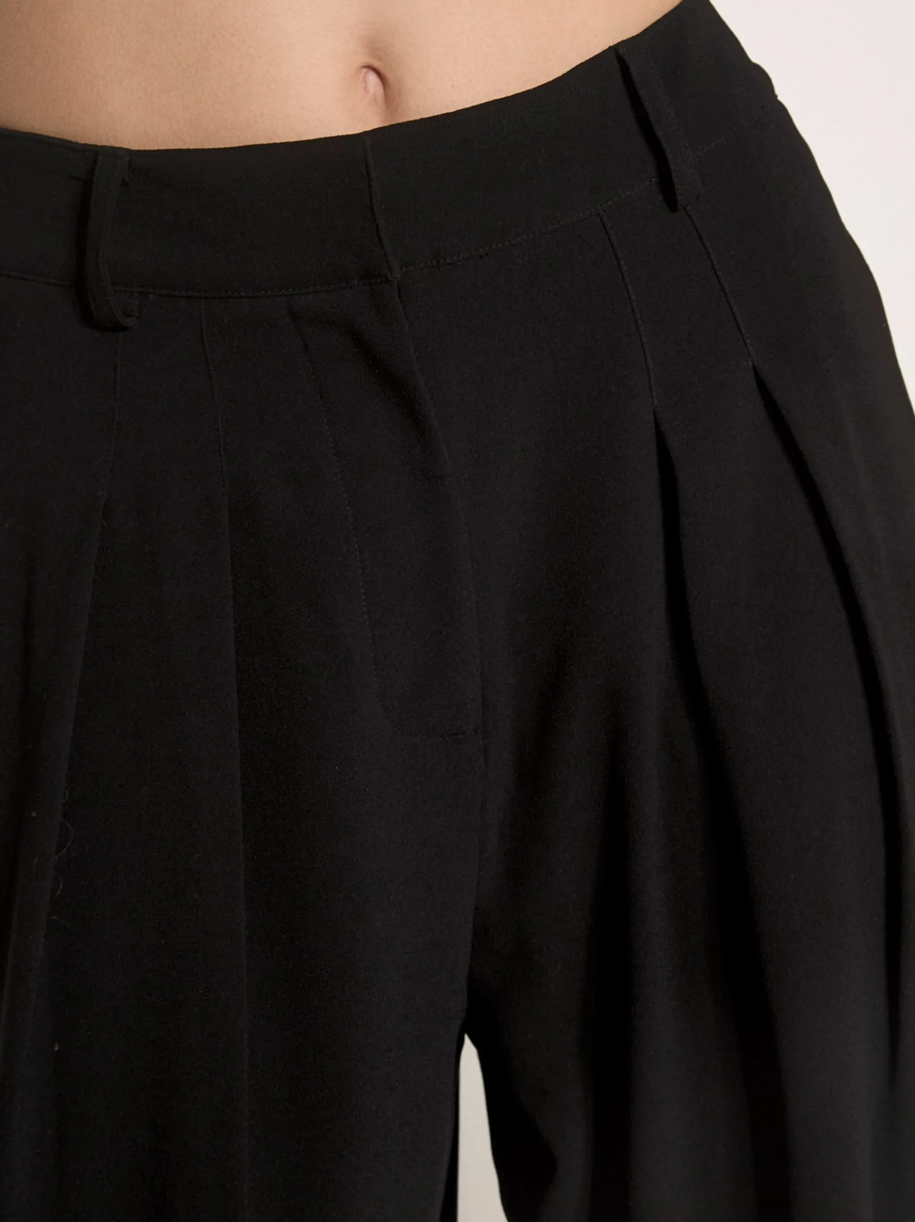 Apricot Damen Hose in schwarz - Länge: lang