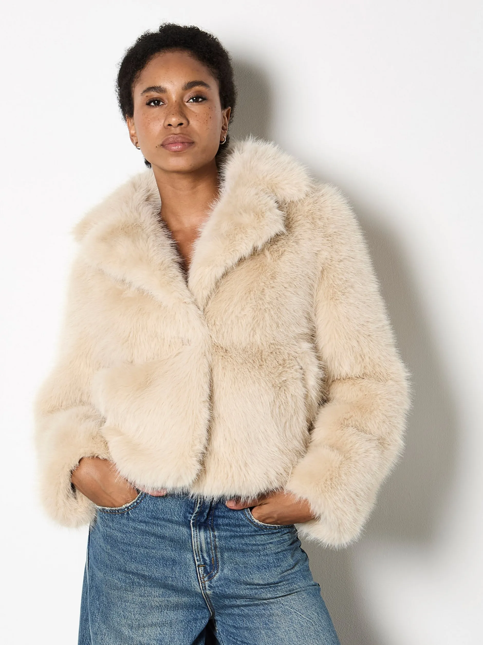 Apricot Damen Jacke in ecru