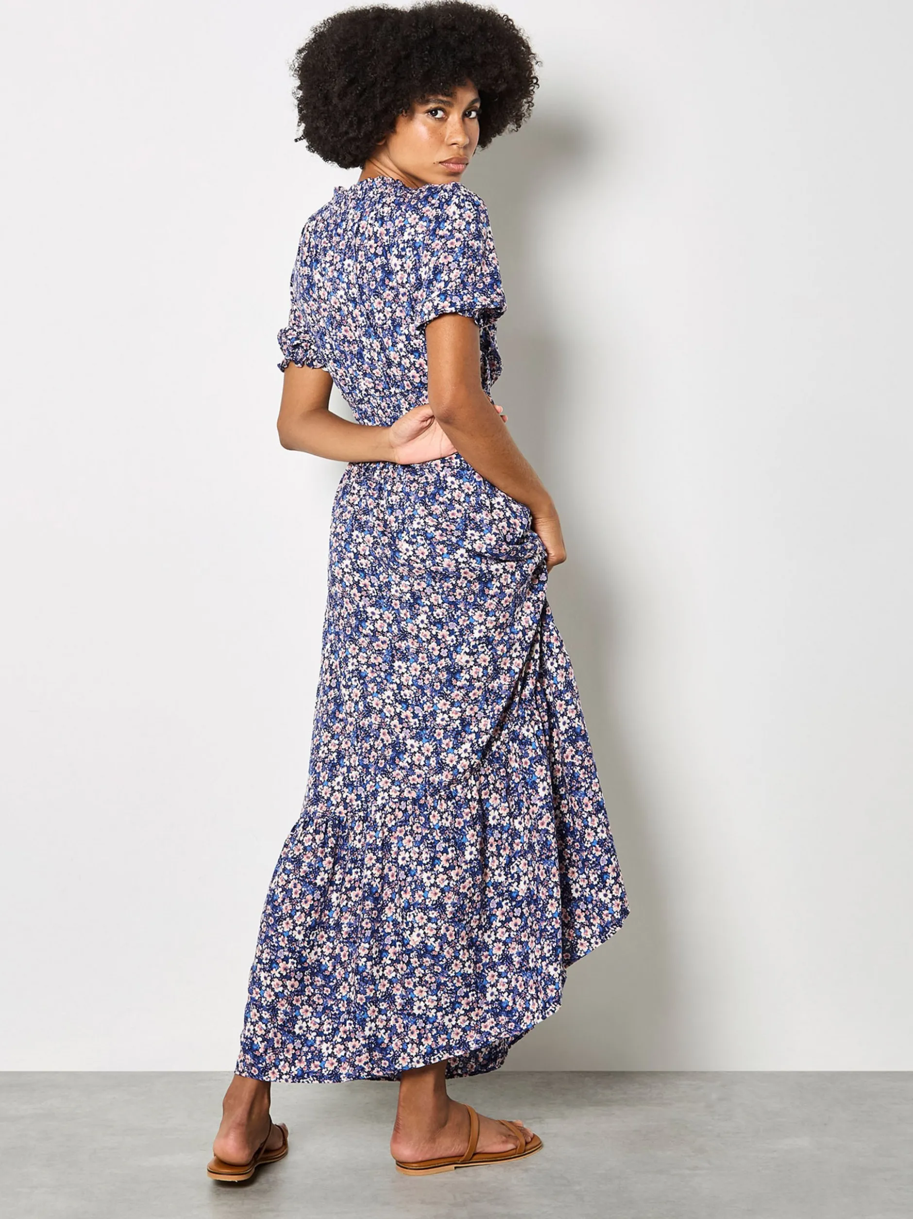 Apricot Damen Maxikleid in blau - Länge: lang