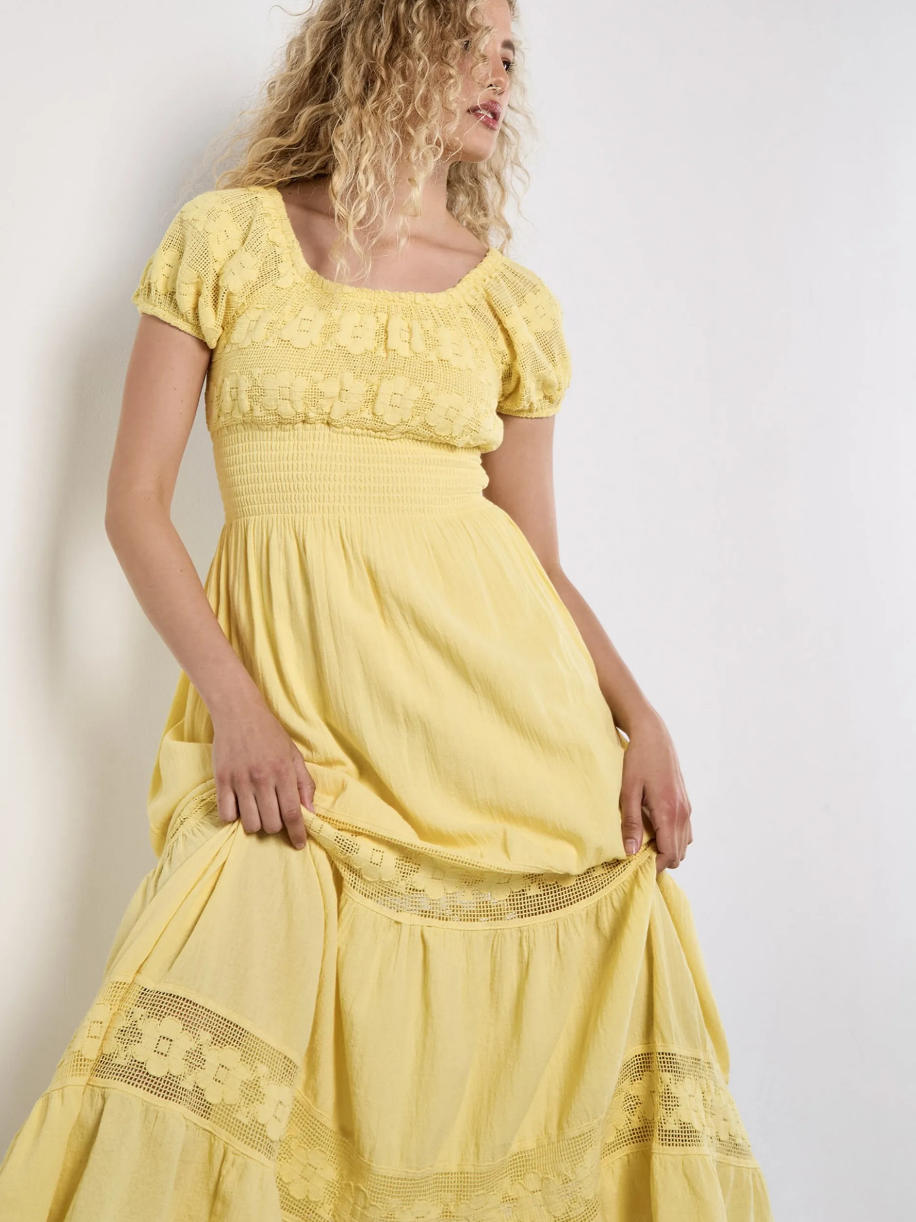 Apricot Damen Maxikleid in gelb - Länge: lang
