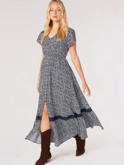 Apricot Damen Maxikleid in marine blau - Länge: lang