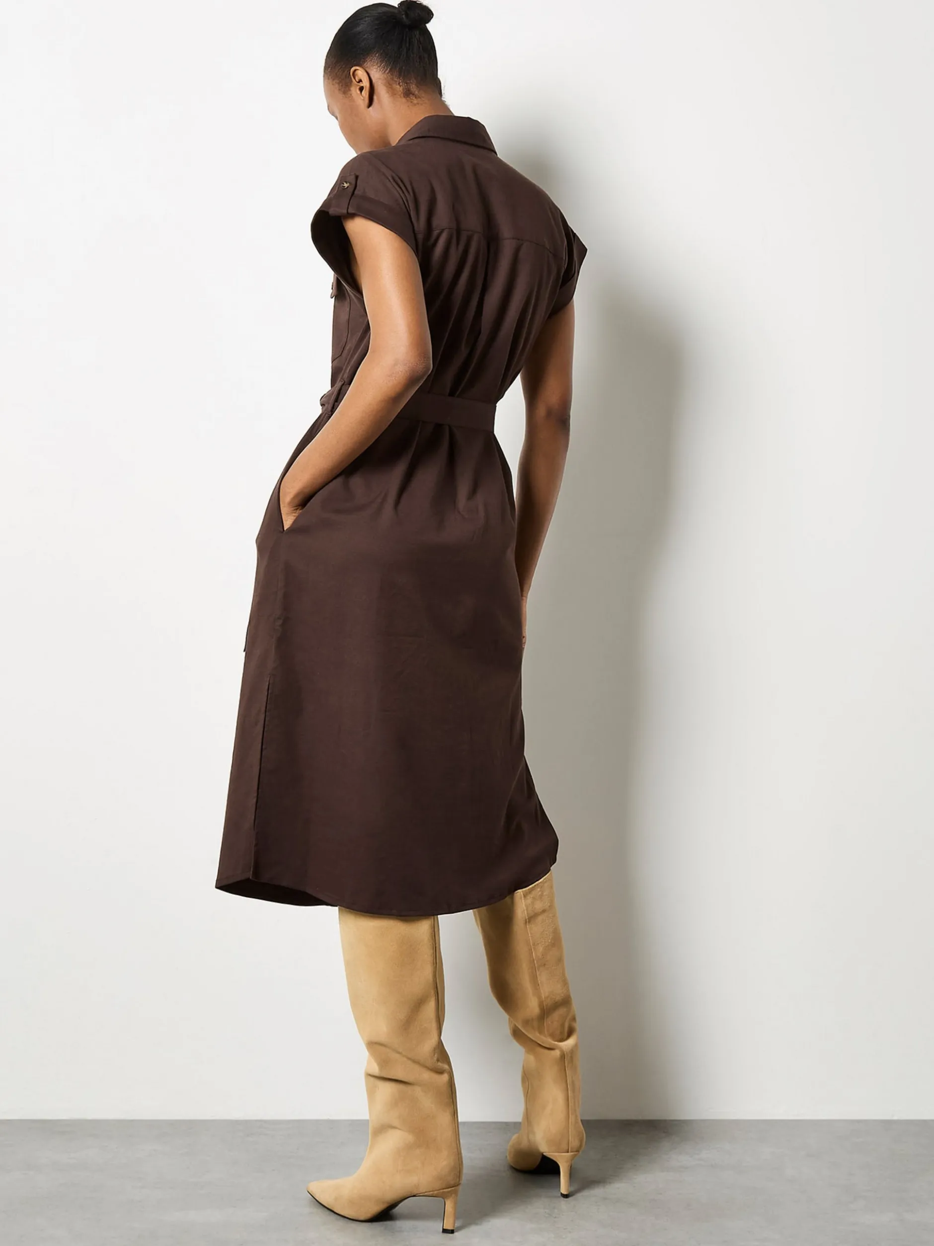 Apricot Damen Midikleid in braun - Länge: midi