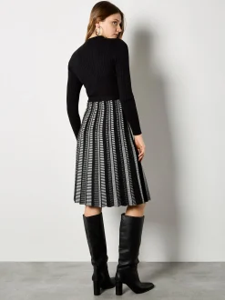 Apricot Damen Midikleid in schwarz - Länge: knielang
