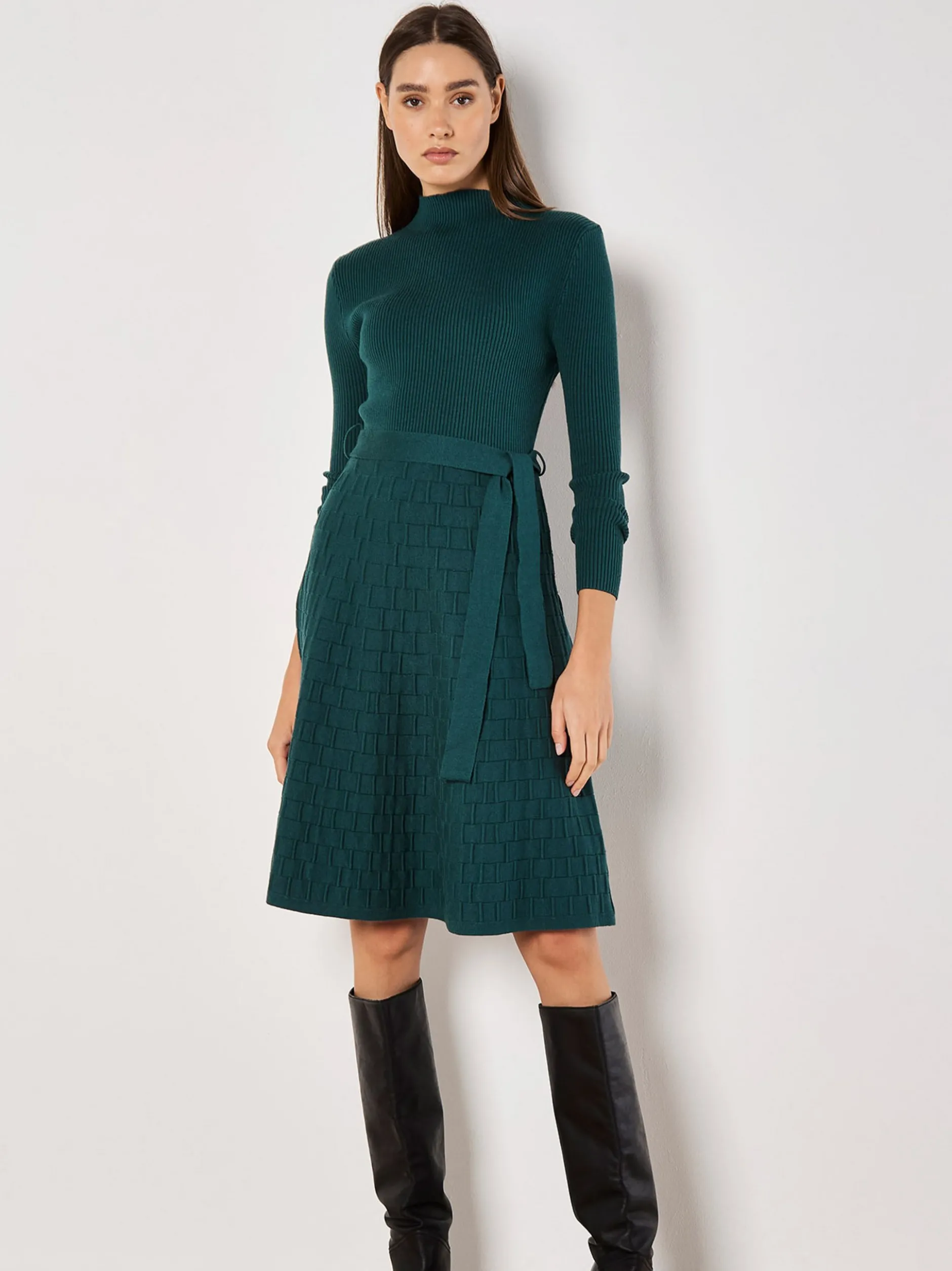 Apricot Damen Minikleid in grün - Ausschnitt: Stehkragen