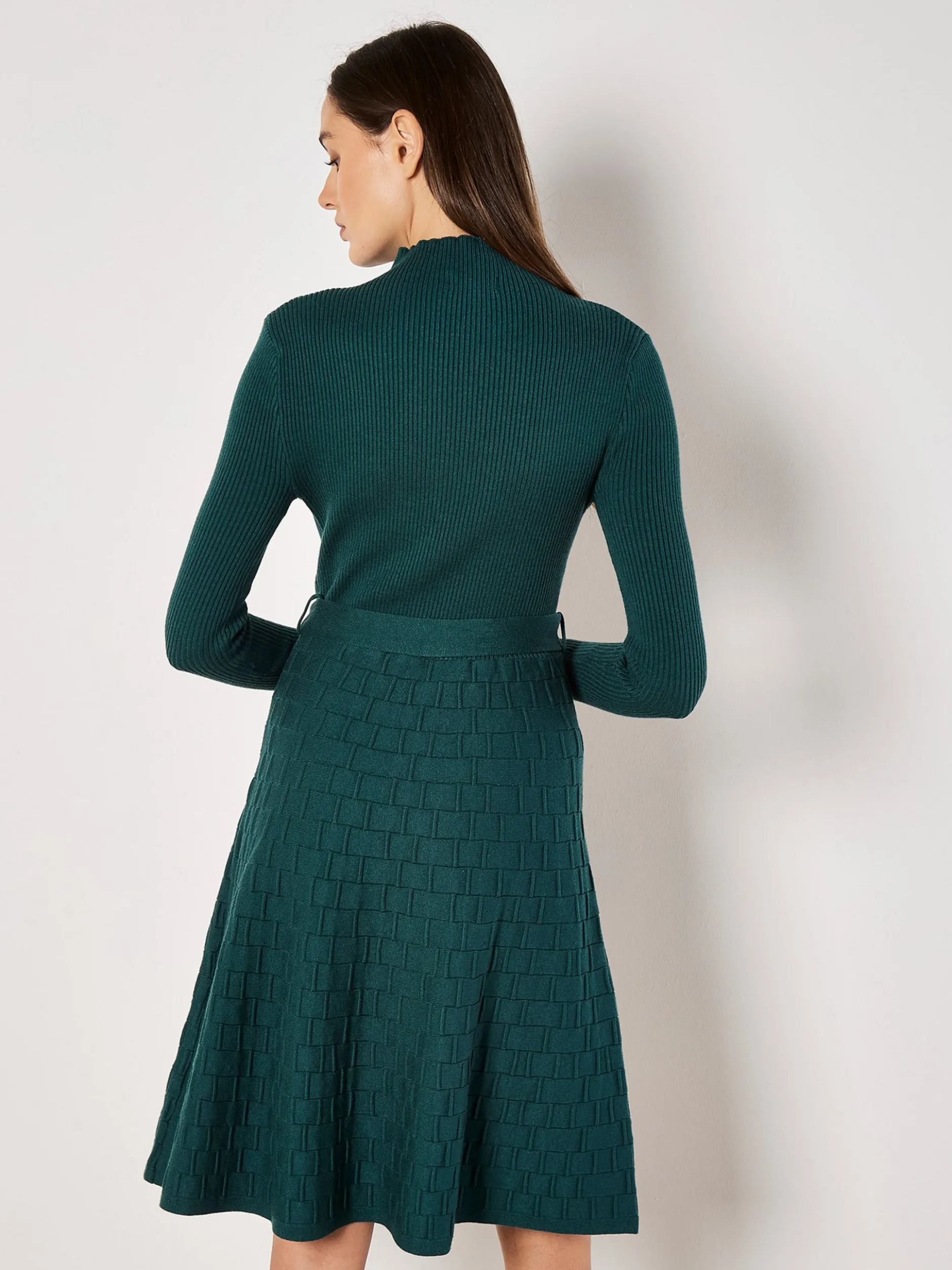 Apricot Damen Minikleid in grün - Ausschnitt: Stehkragen