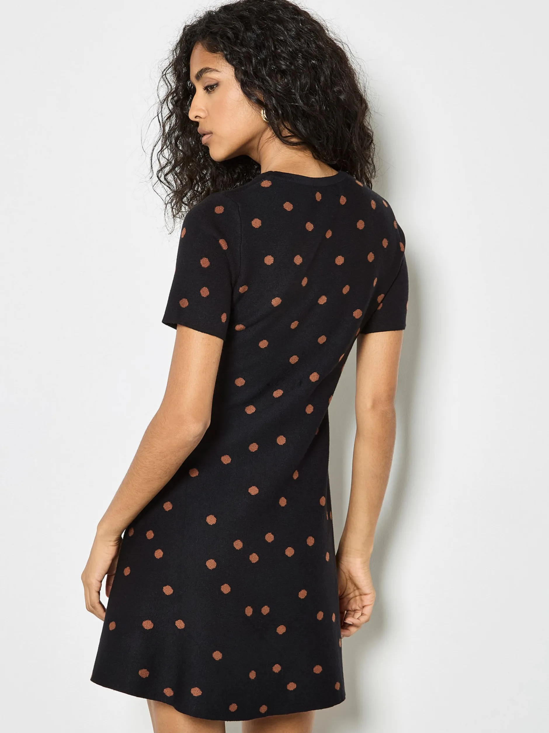 Apricot Damen Minikleid in schwarz - Länge: knielang