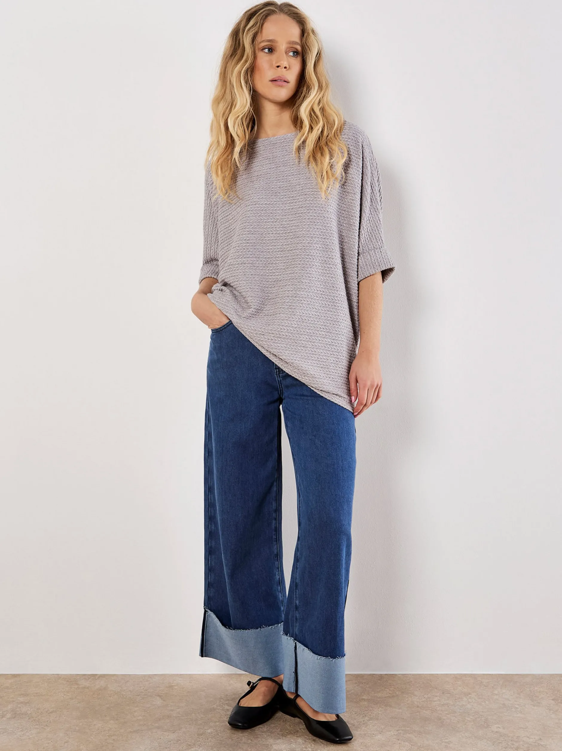 Apricot Damen Pullover in hellgrau - Ausschnitt: U-Boot