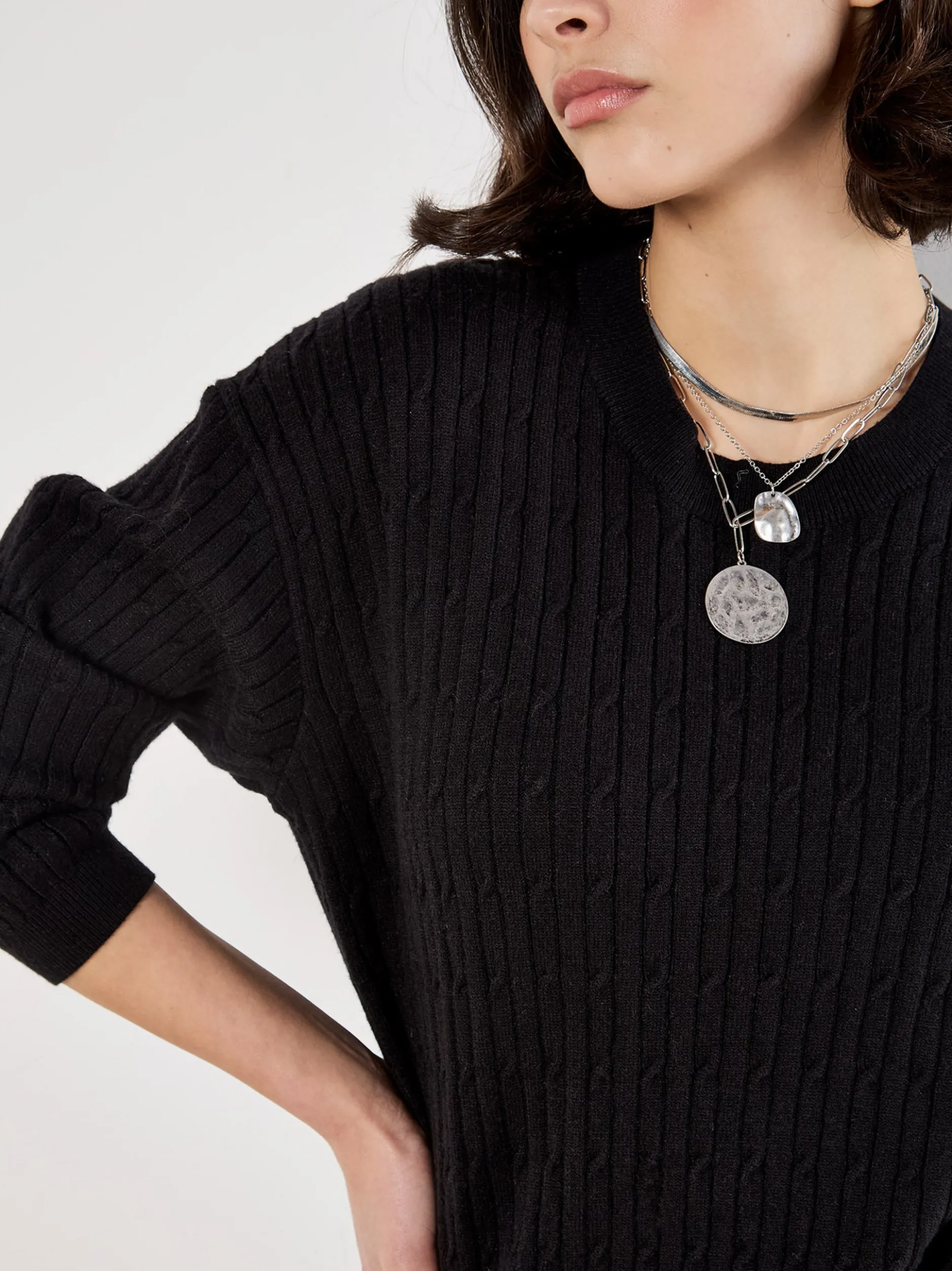Apricot Damen Pullover in schwarz - Ausschnitt: Rundhals