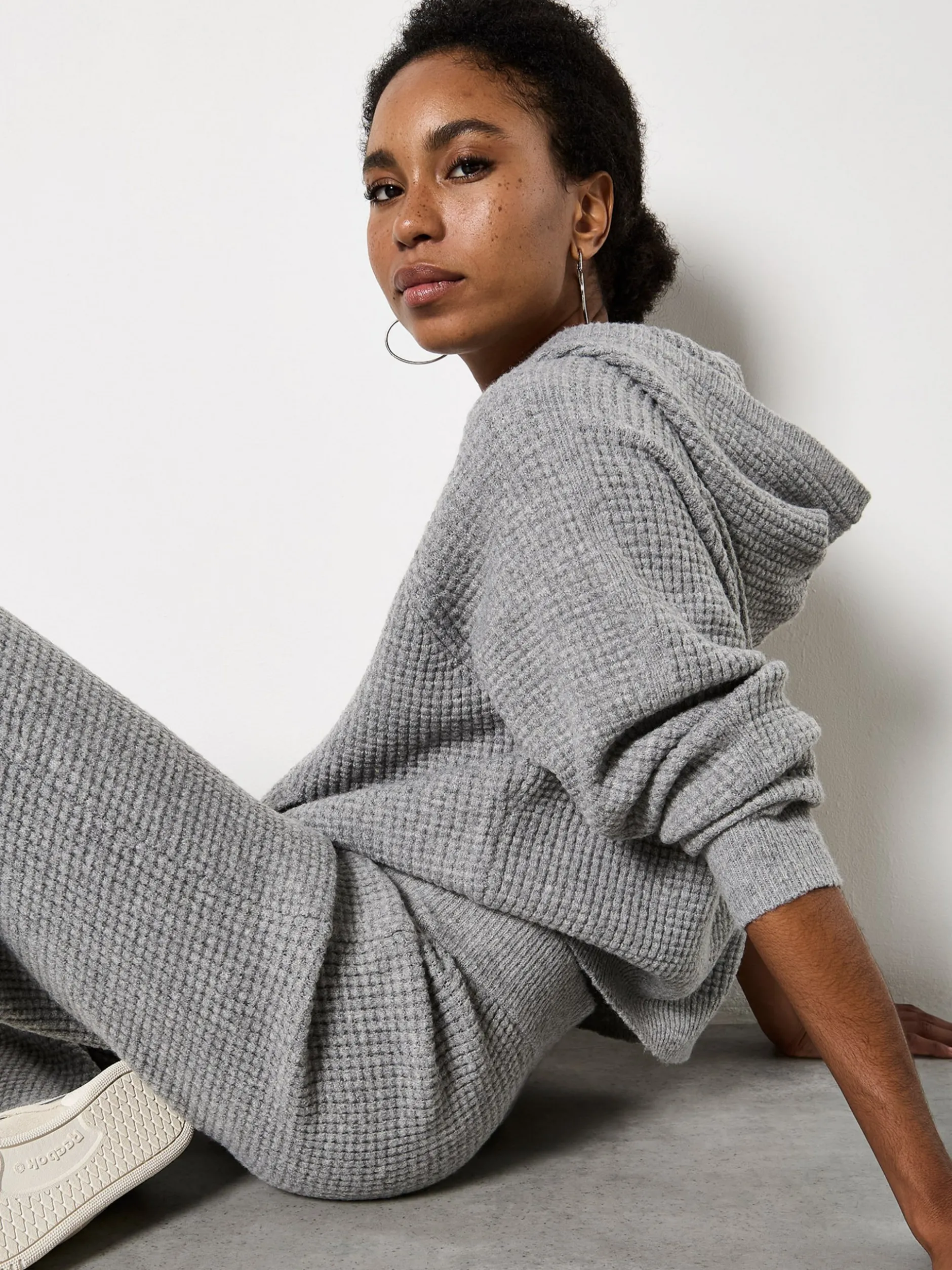 Apricot Damen Strick-Hoody in grau - Ausschnitt: Kapuze