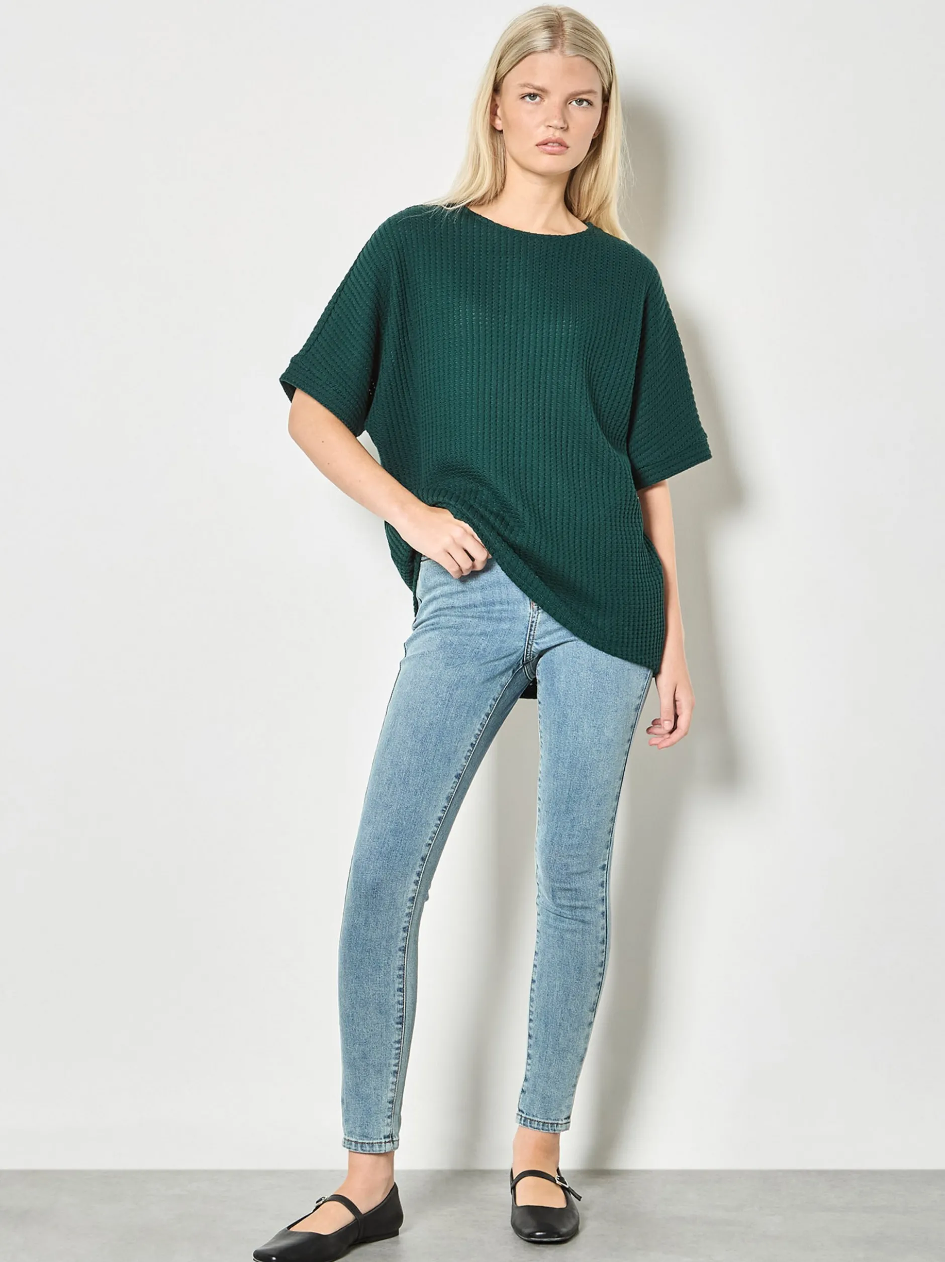 Apricot Damen Top in grün - Ausschnitt: Rundhals