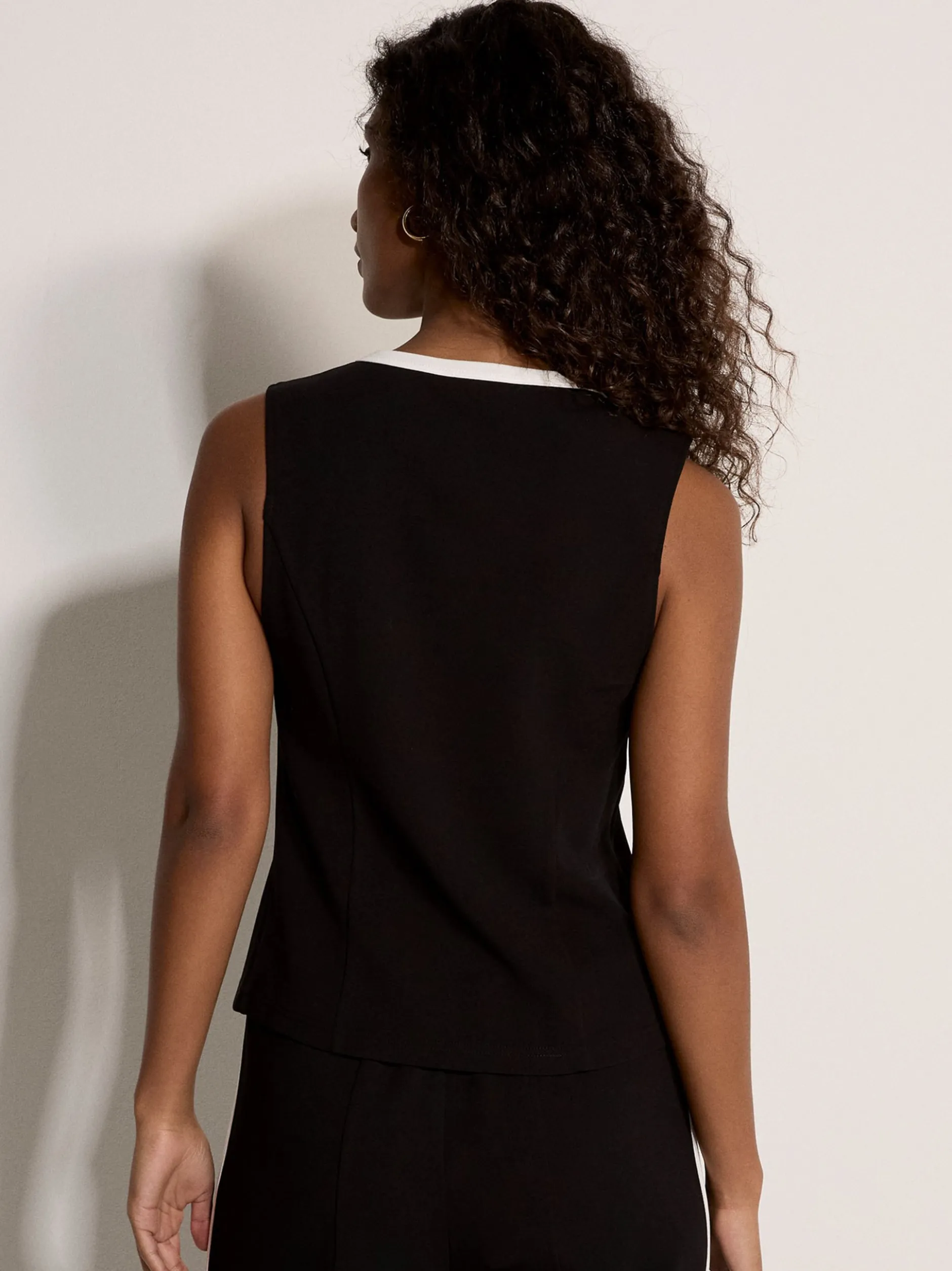 Apricot Damen Top in schwarz - Ausschnitt: Rollkragen