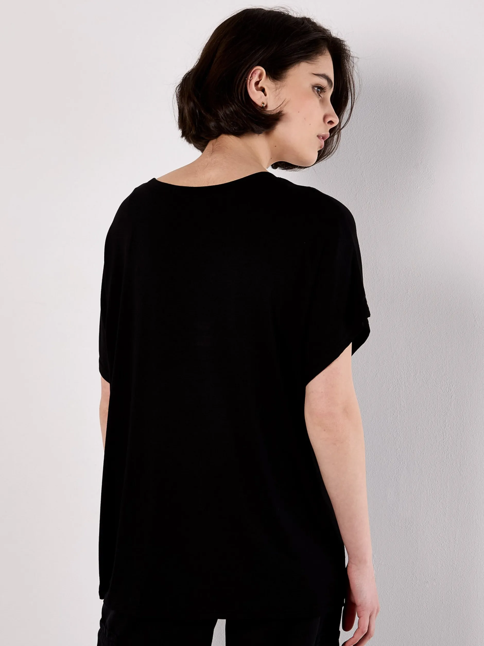Apricot Damen T-Shirt in schwarz - Ärmel: extra kurz