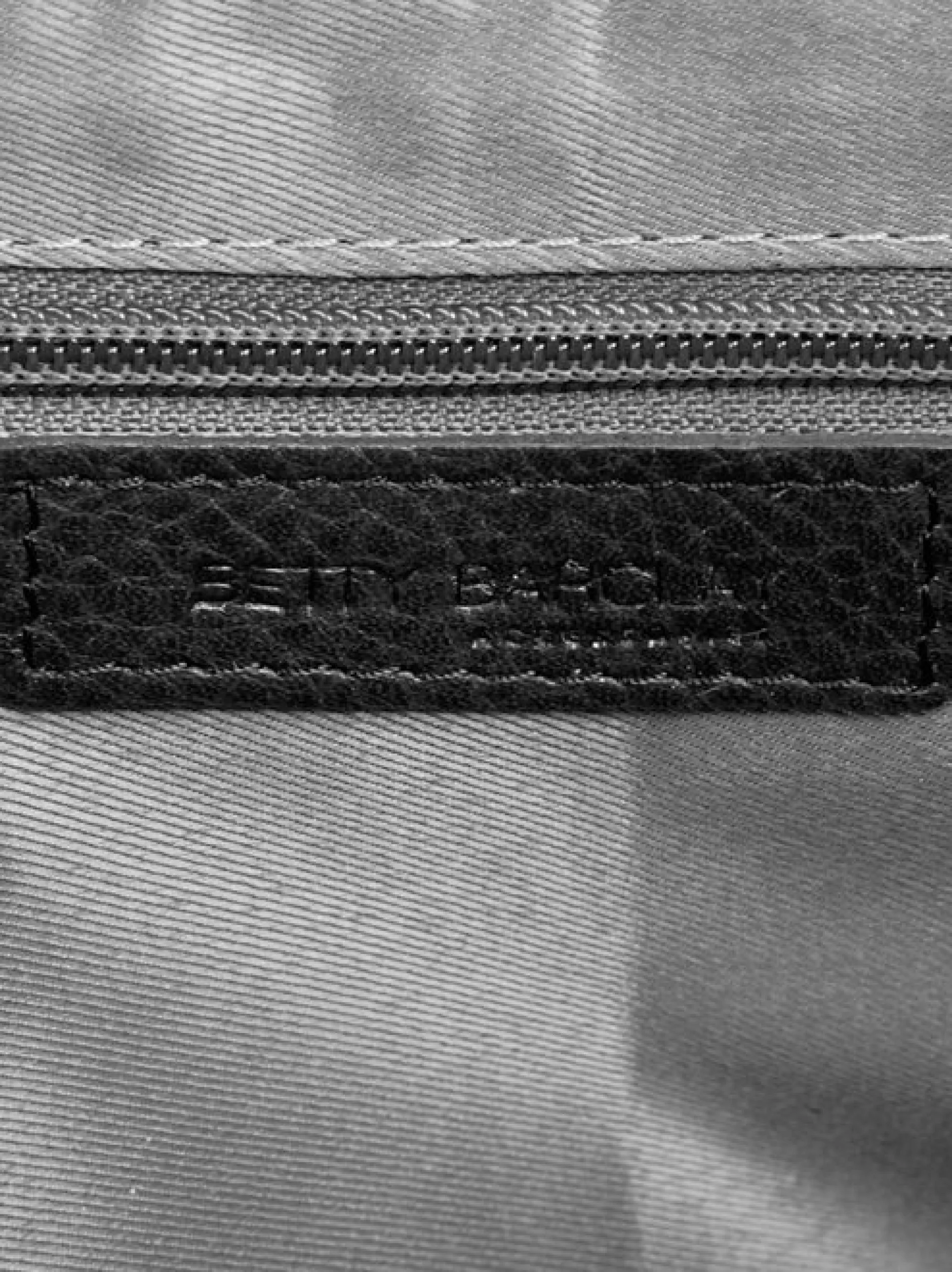 Betty Barclay Damen Rucksack in schwarz
