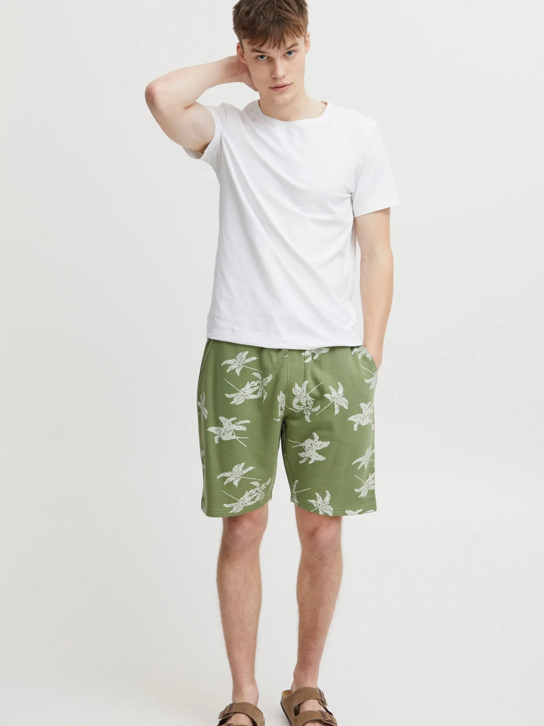 BLEND Herren Chinoshorts - BHSweatshorts in grün