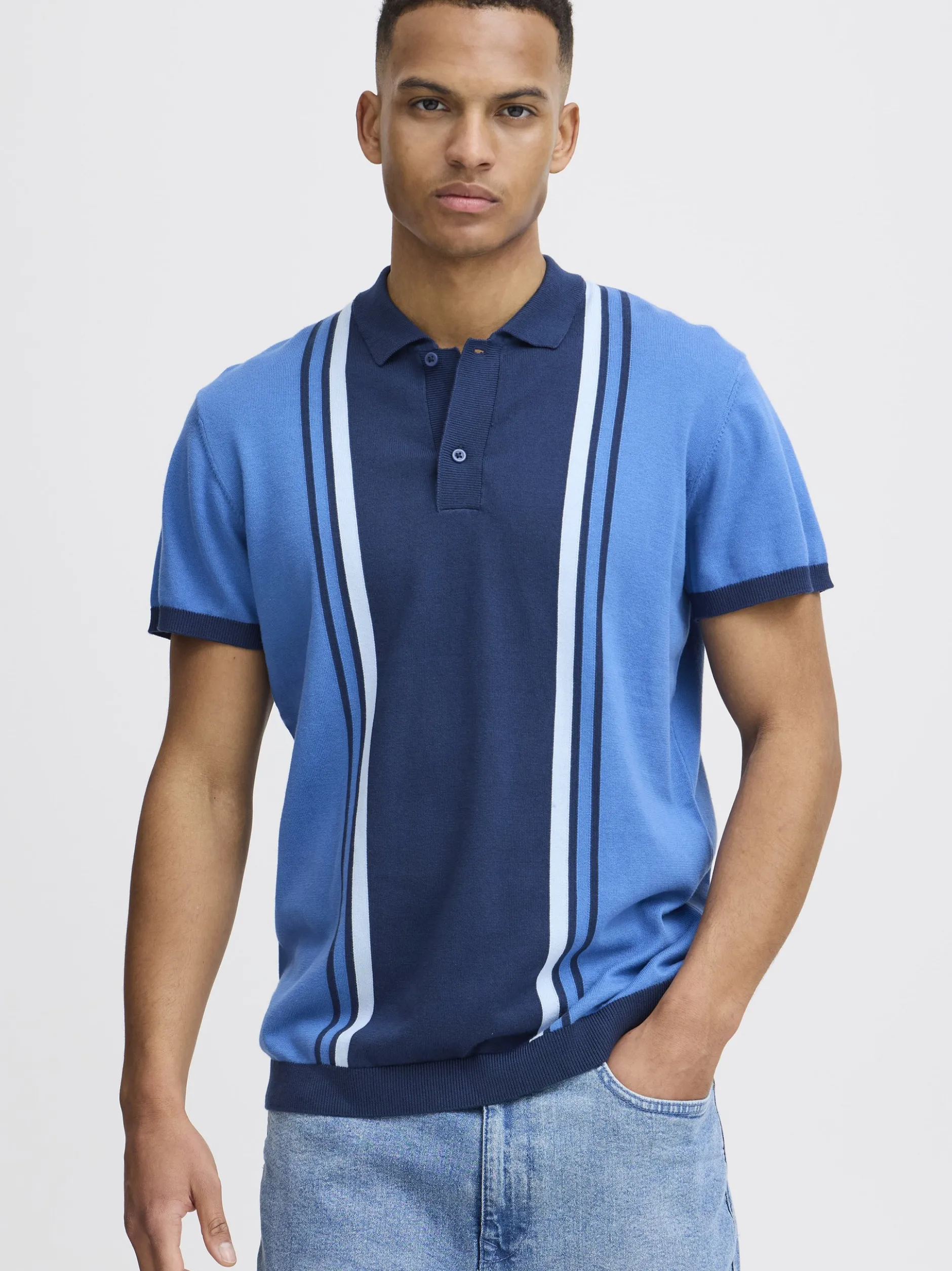 BLEND Herren Poloshirt in blau - Ausschnitt: Polokragen