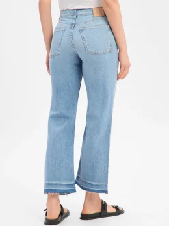 BOSS Orange Damen Flared Fit Jeans in light stone