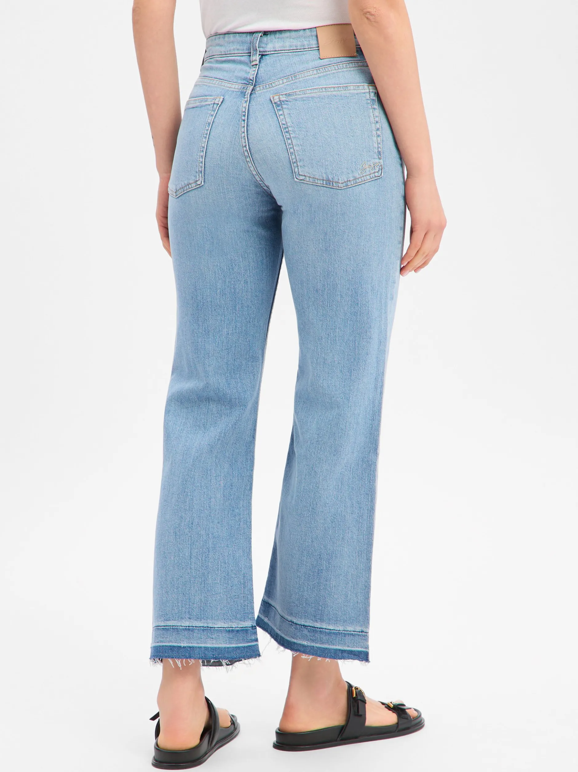 BOSS Orange Damen Flared Fit Jeans in light stone