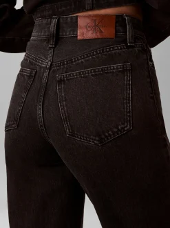 Calvin Klein Jeans Damen Mom Jeans - Barrel in schwarz