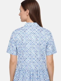 Cartoon Damen Blusenkleid in hellblau weiß