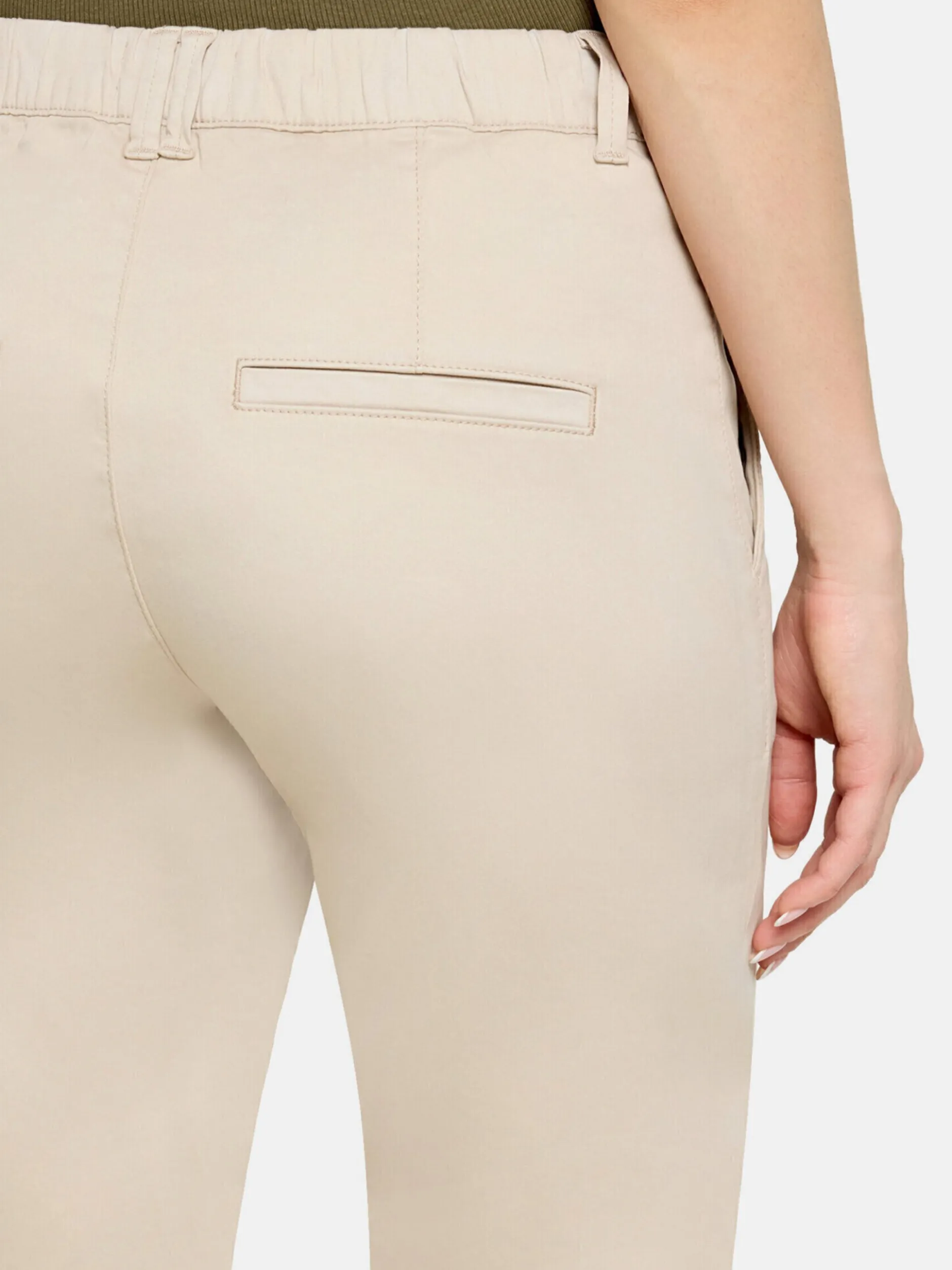 Cartoon Damen Chinohose in sand