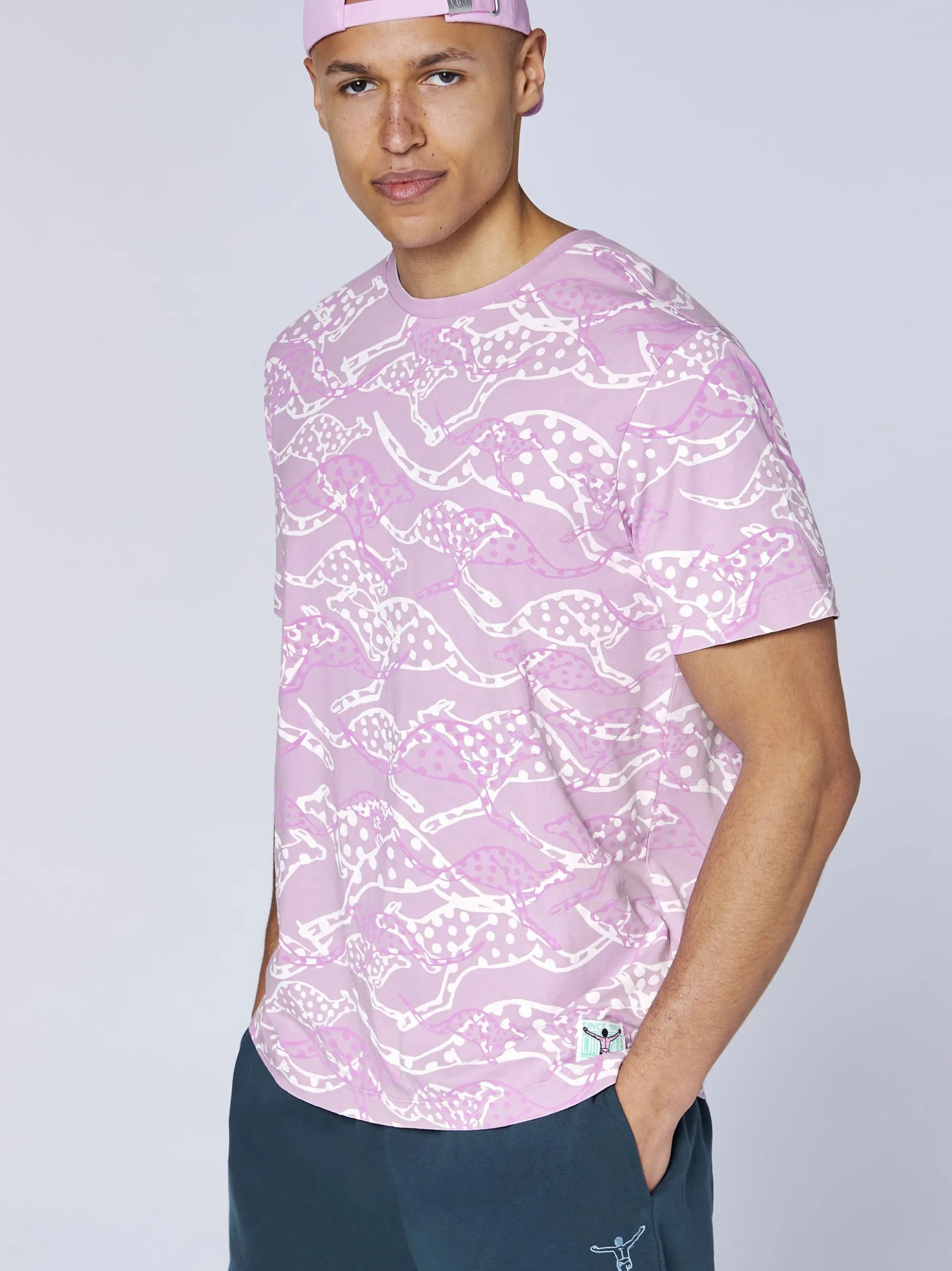 Chiemsee Herren T-Shirt in lila - Ausschnitt: Rundhals