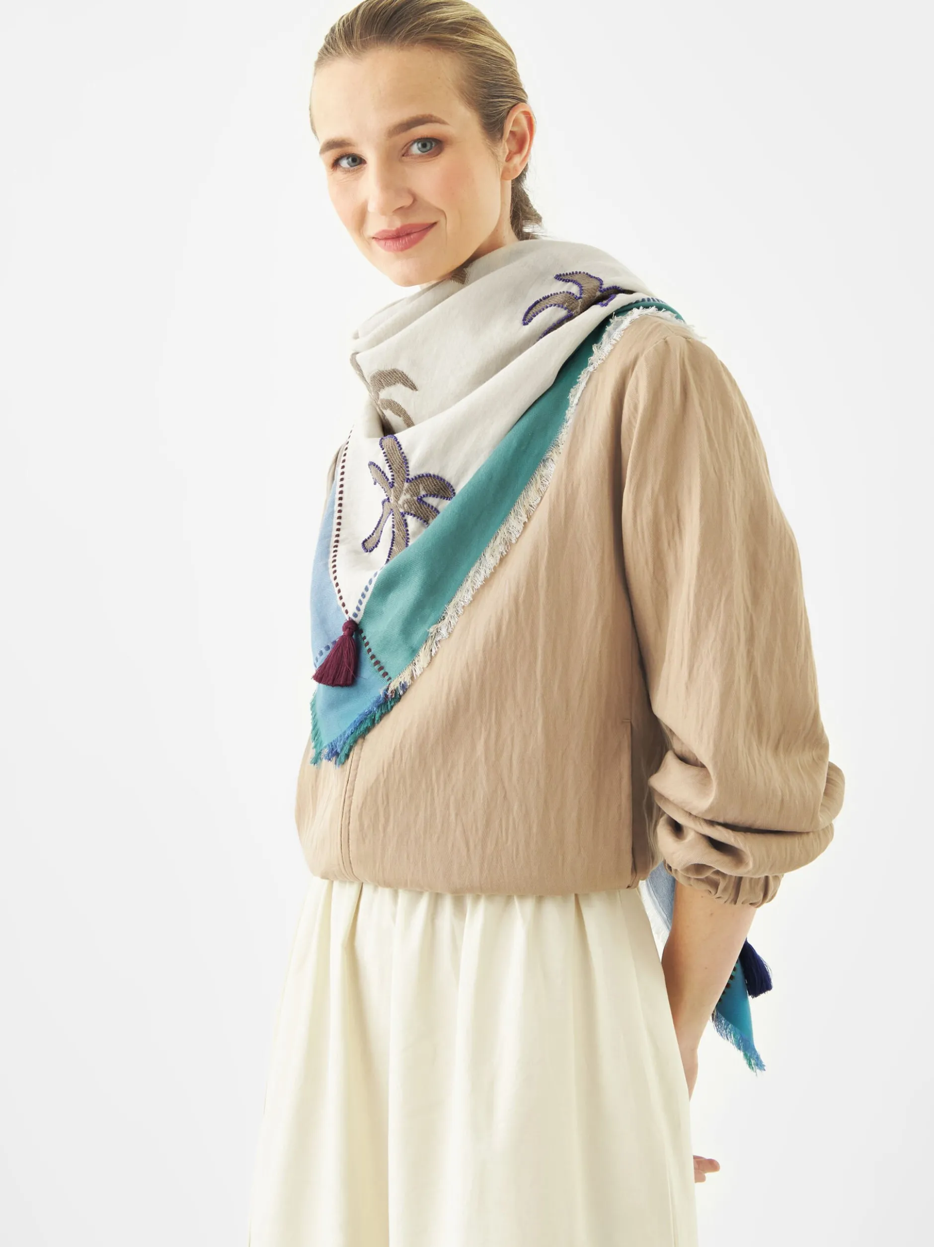 Codello Damen Jacquard-Tuch in beige