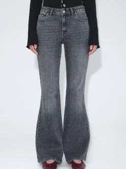 Dr. Denim Damen Jeans – Elba Mid Bootcut in grau