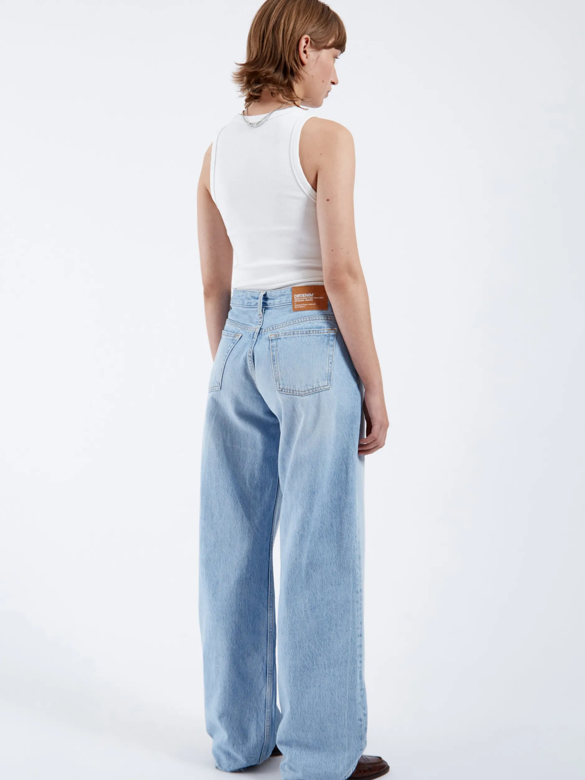 Dr. Denim Damen Jeans – Hill Low Relaxed Jeans in bleached