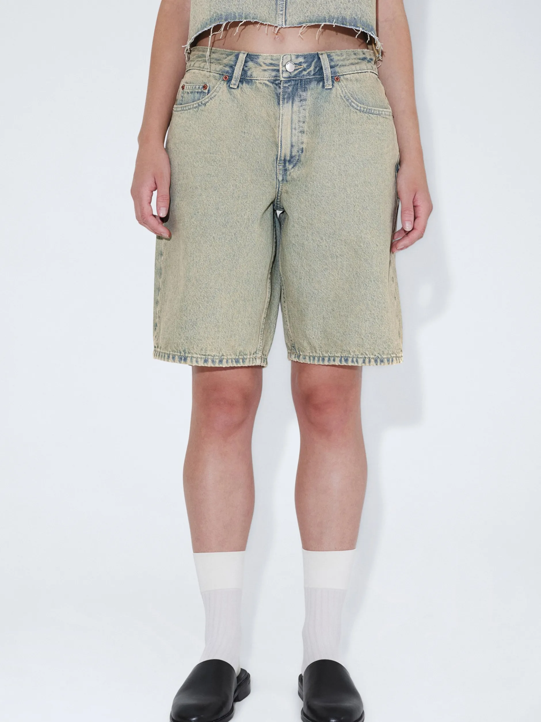 Dr. Denim Damen Shorts – Asra in gelb