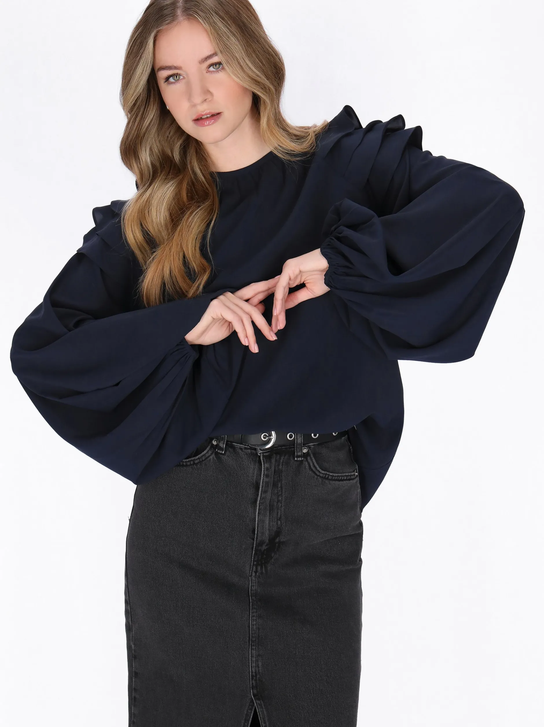 Dreimaster Damen Bluse in schwarz - Ausschnitt: Rundhals