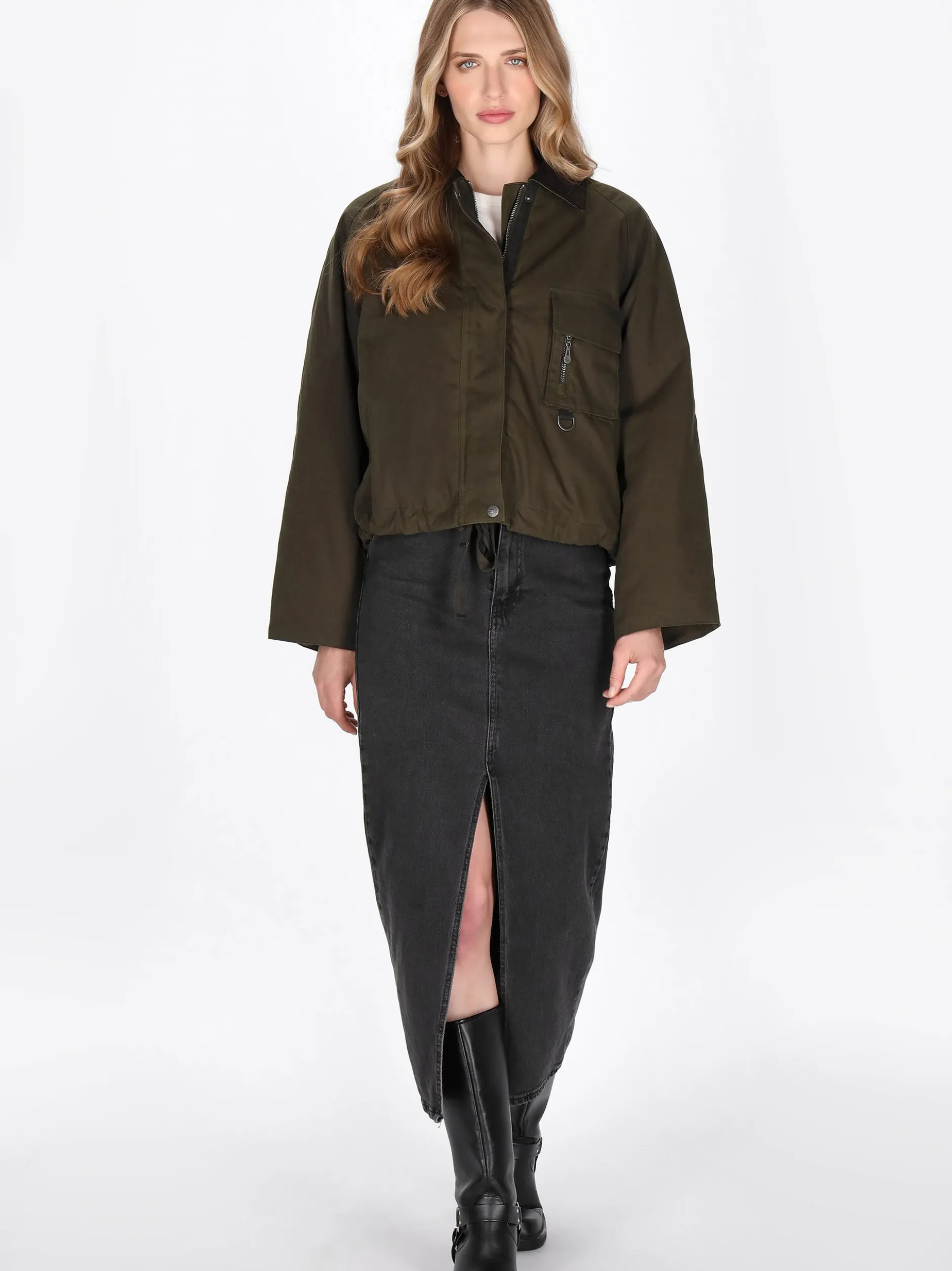 Dreimaster Damen Jacke in oliv