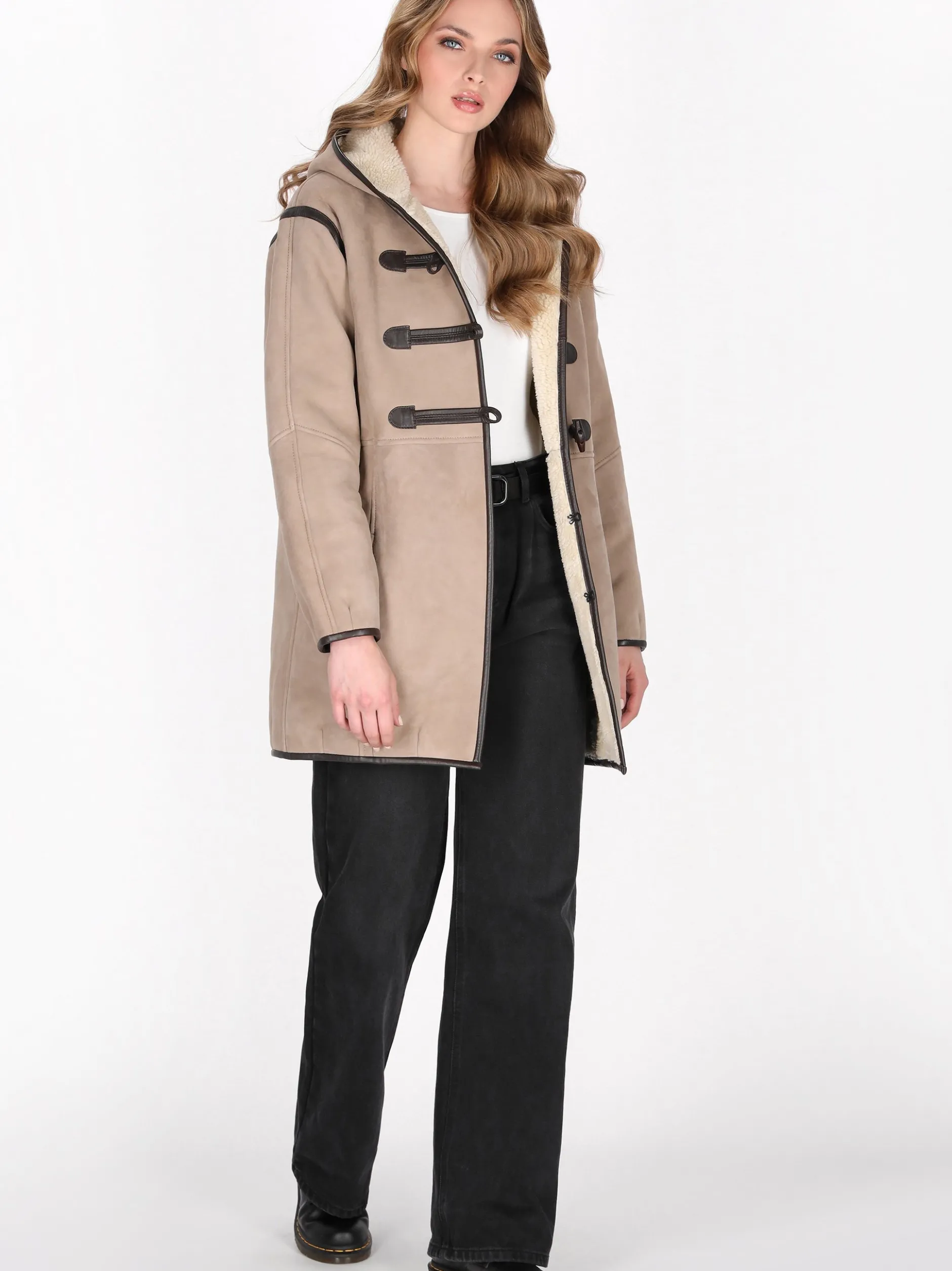 Dreimaster Damen Ledermantel in taupe