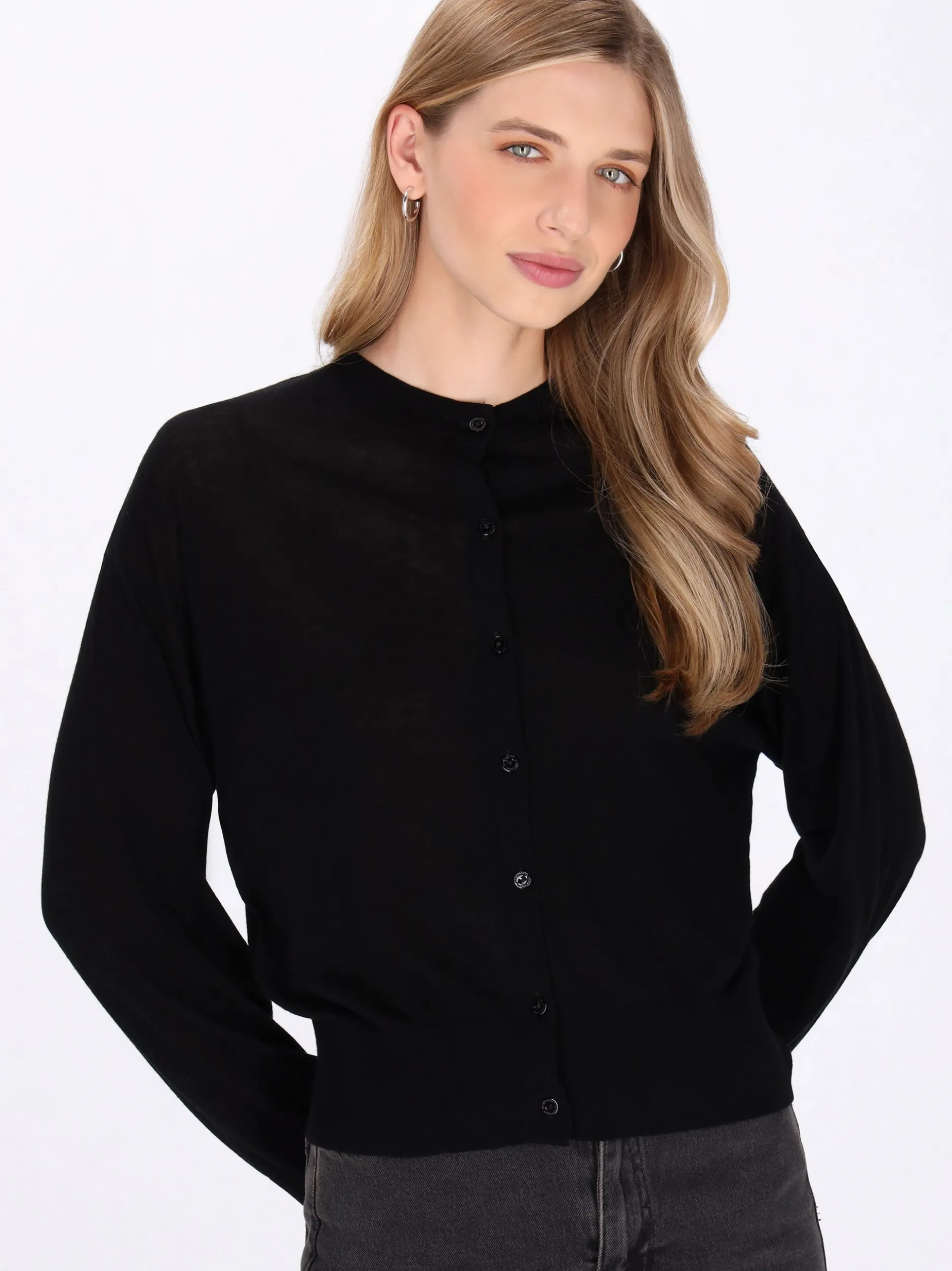 Dreimaster Damen Strickjacke in schwarz