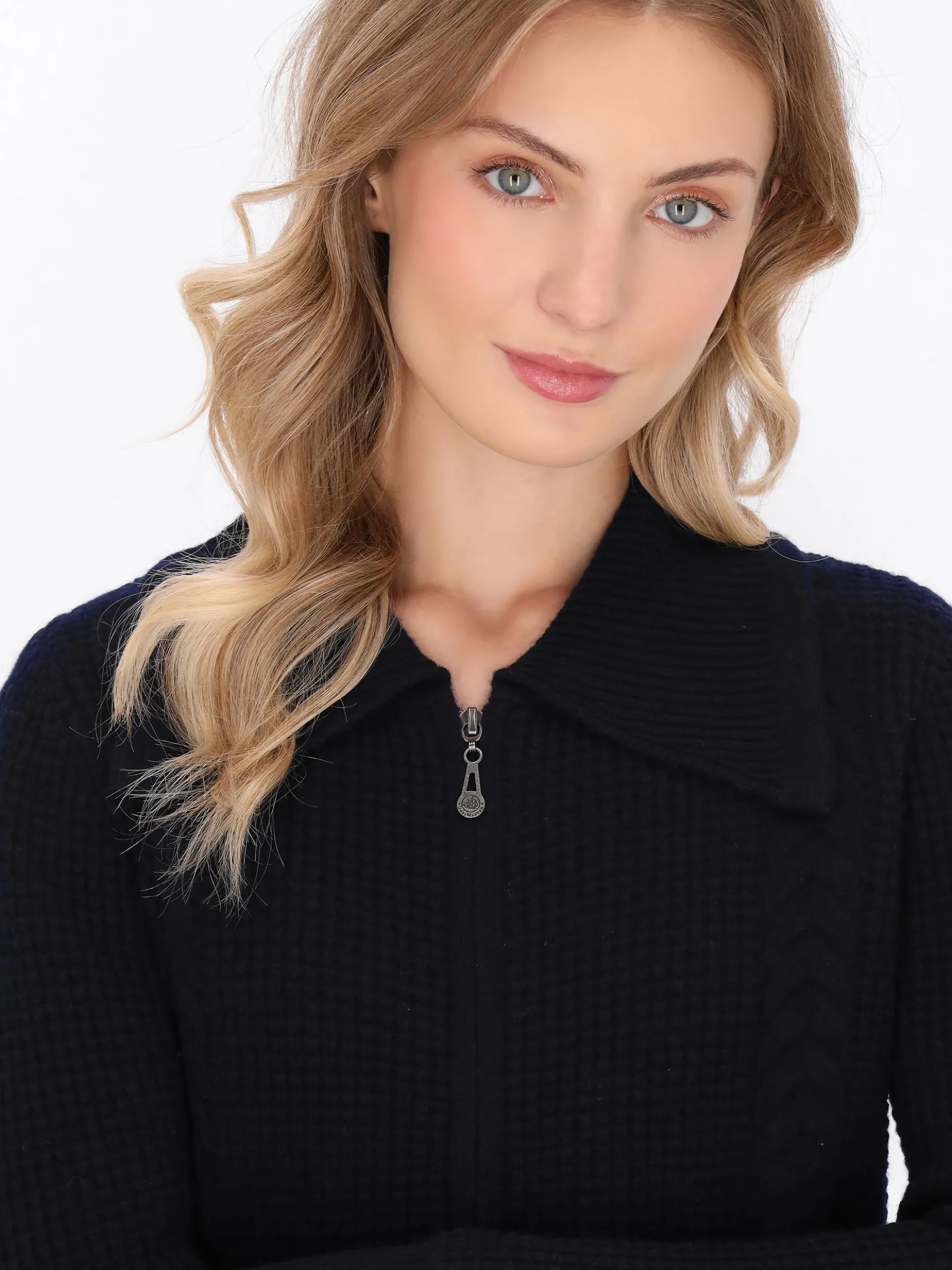 Dreimaster Damen Strickjacke in marine